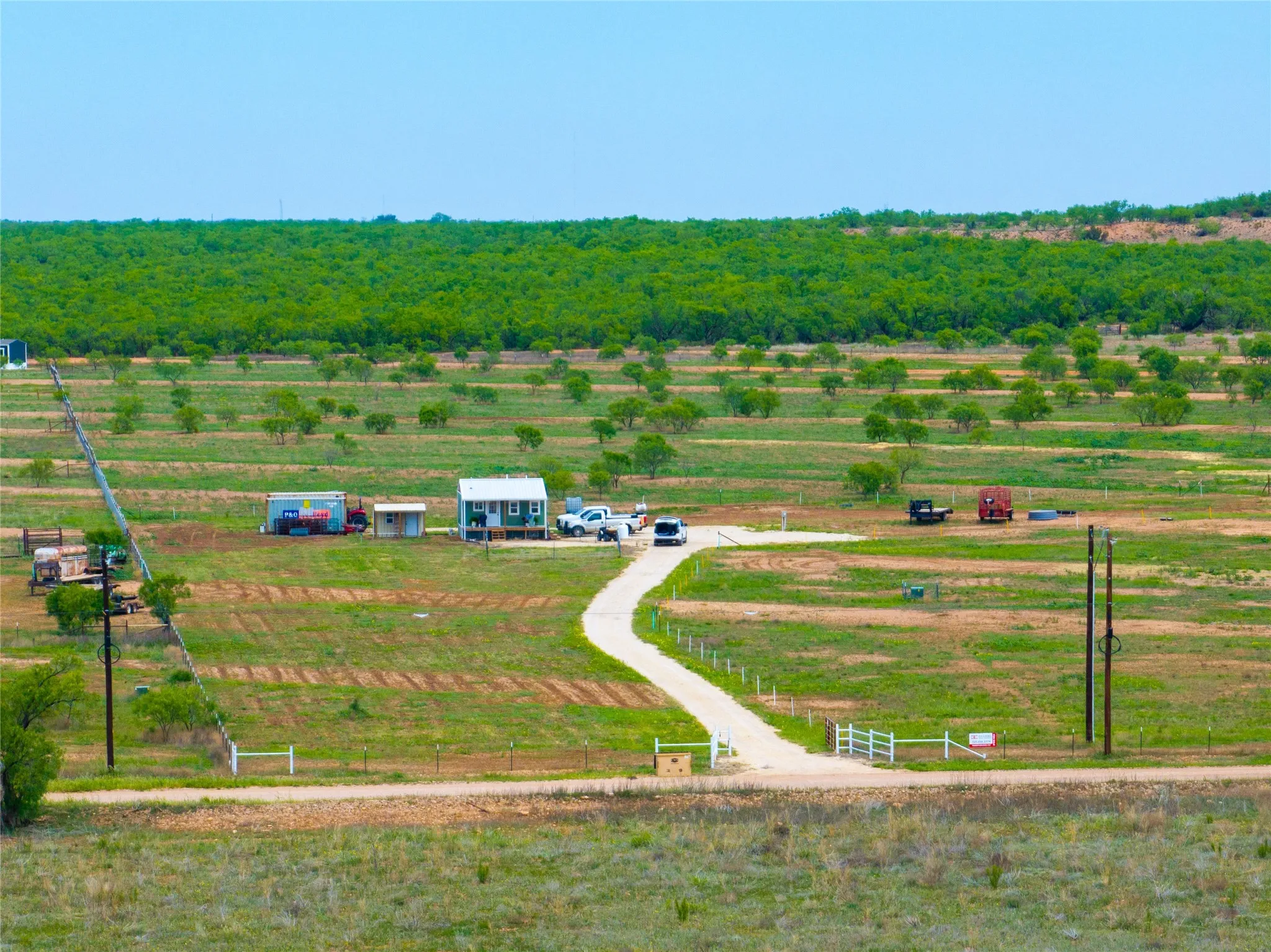 Single Family Residence For Sale in Jones County , 13558 County Road 440, Merkel, Texas 79536, 1 Bedroom, 1 Bathroom, Garage spaces, 400 Sqft, built in 2024, mls#21291199, Real Estate Agent in Merkel, Homes For Sale in Jones county, Homes For Sale in Merkel, Realtor in Merkel Texas, Real Estate Brokerage Independent Realty Texas, Luminita Cordes Realtor