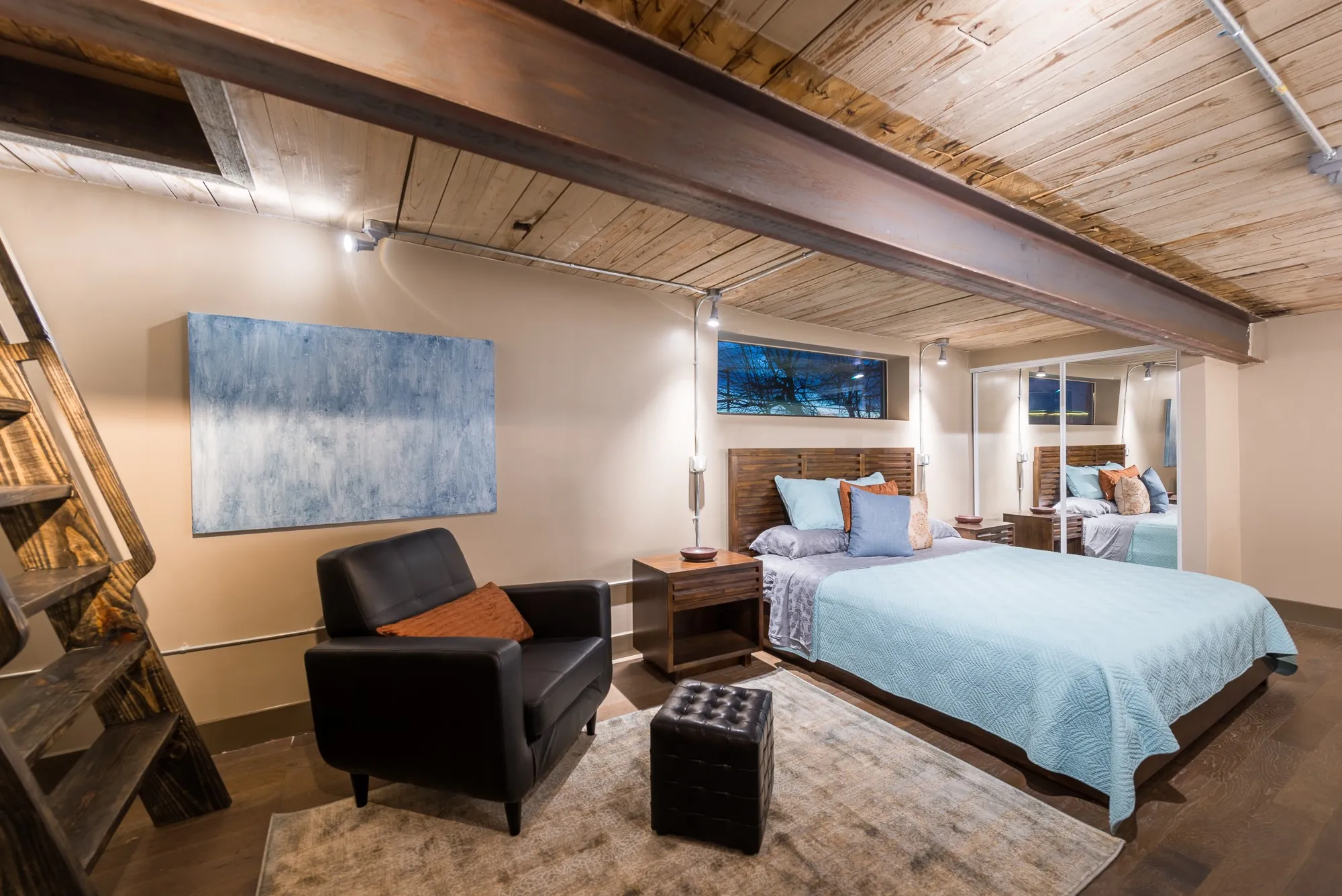 Townhouse For Rent in Dallas County , 3100 Commerce Street 140, Dallas, Texas 75226, 1 Bedroom, 1 Bathroom, Garage spaces, 1,000 Sqft, built in 1940, Price $1,899, mls#21291237, Real Estate Agent in Dallas, Homes For Rent in Dallas county, Homes For Rent in Dallas, Realtor in Dallas Texas, Real Estate Brokerage Independent Realty Texas, Luminita Cordes Realtor