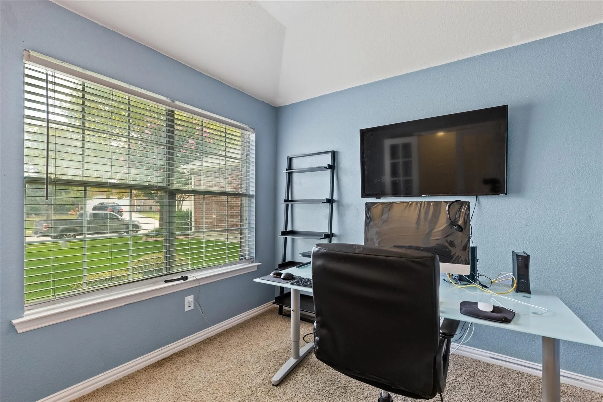 Single Family Residence For Rent in Collin County , 325 Crosscreek Drive, Princeton, Texas 75407, 4 Bedroom, 2 Bathroom, 2 Garage spaces, 1,540 Sqft, built in 2009, mls#21291248, Real Estate Agent in Princeton, Homes For Rent in Collin county, Homes For Rent in Princeton, Realtor in Princeton Texas, Real Estate Brokerage Independent Realty Texas, Luminita Cordes Realtor