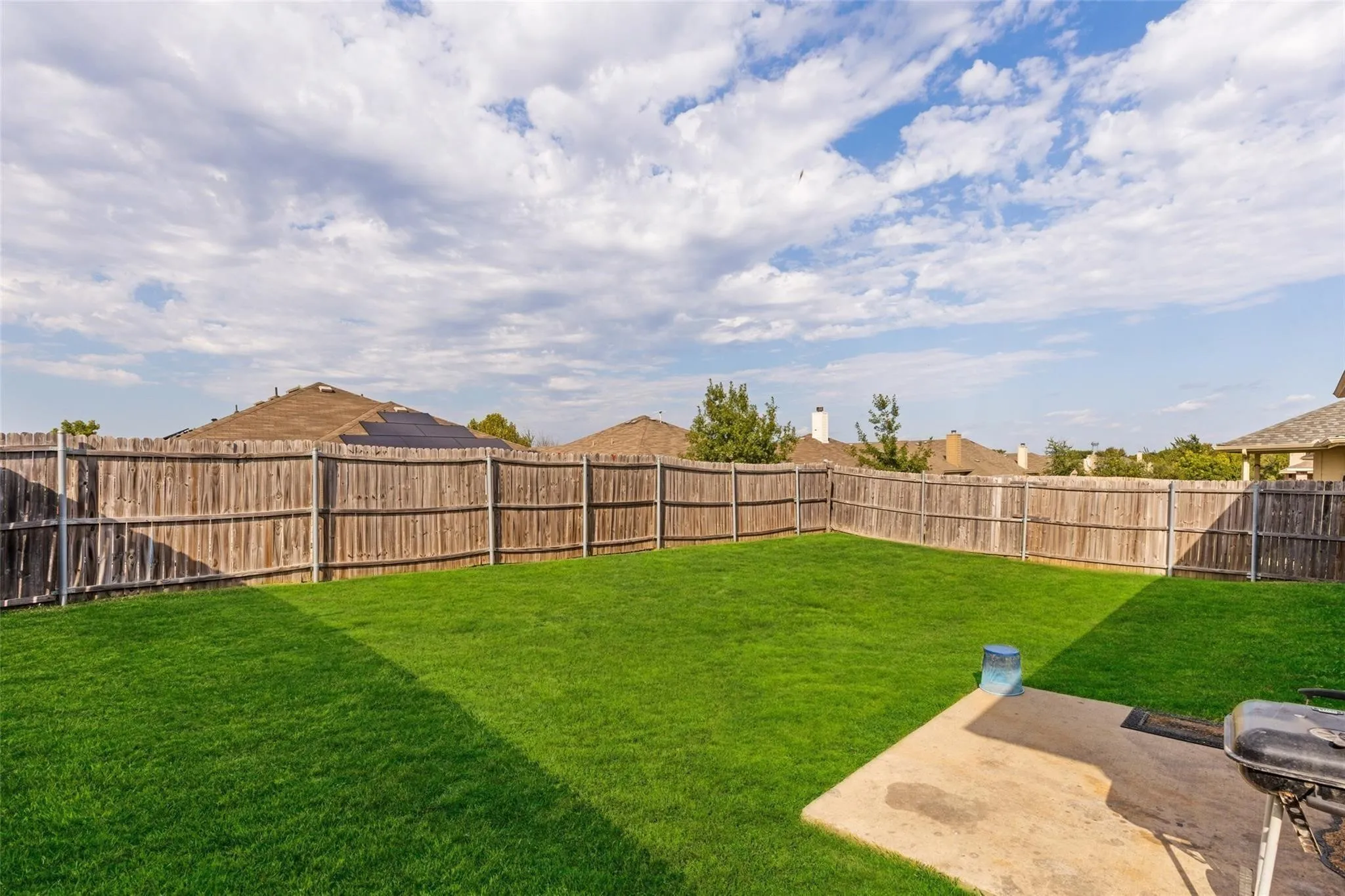 Single Family Residence For Rent in Collin County , 325 Crosscreek Drive, Princeton, Texas 75407, 4 Bedroom, 2 Bathroom, 2 Garage spaces, 1,540 Sqft, built in 2009, mls#21291248, Real Estate Agent in Princeton, Homes For Rent in Collin county, Homes For Rent in Princeton, Realtor in Princeton Texas, Real Estate Brokerage Independent Realty Texas, Luminita Cordes Realtor