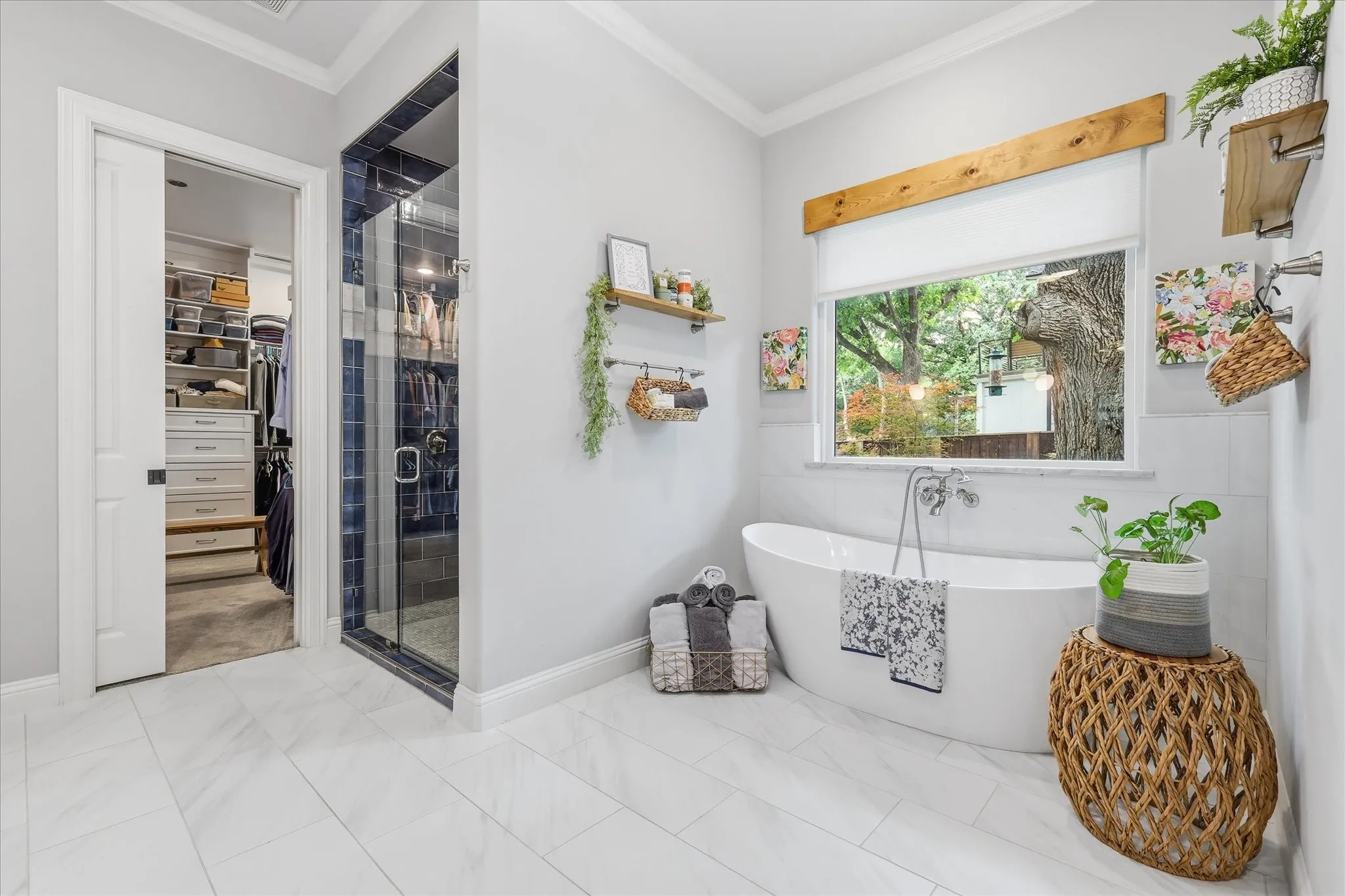 Single Family Residence For Sale in Collin County , 908 Baker Street, Mc Kinney, Texas 75069, 3 Bedroom, 3 Bathroom, 3 Garage spaces, 2,564 Sqft, built in 2019, mls#21287562, Real Estate Agent in Mc Kinney, Homes For Sale in Collin county, Homes For Sale in Mc Kinney, Realtor in Mc Kinney Texas, Real Estate Brokerage Independent Realty Texas, Luminita Cordes Realtor