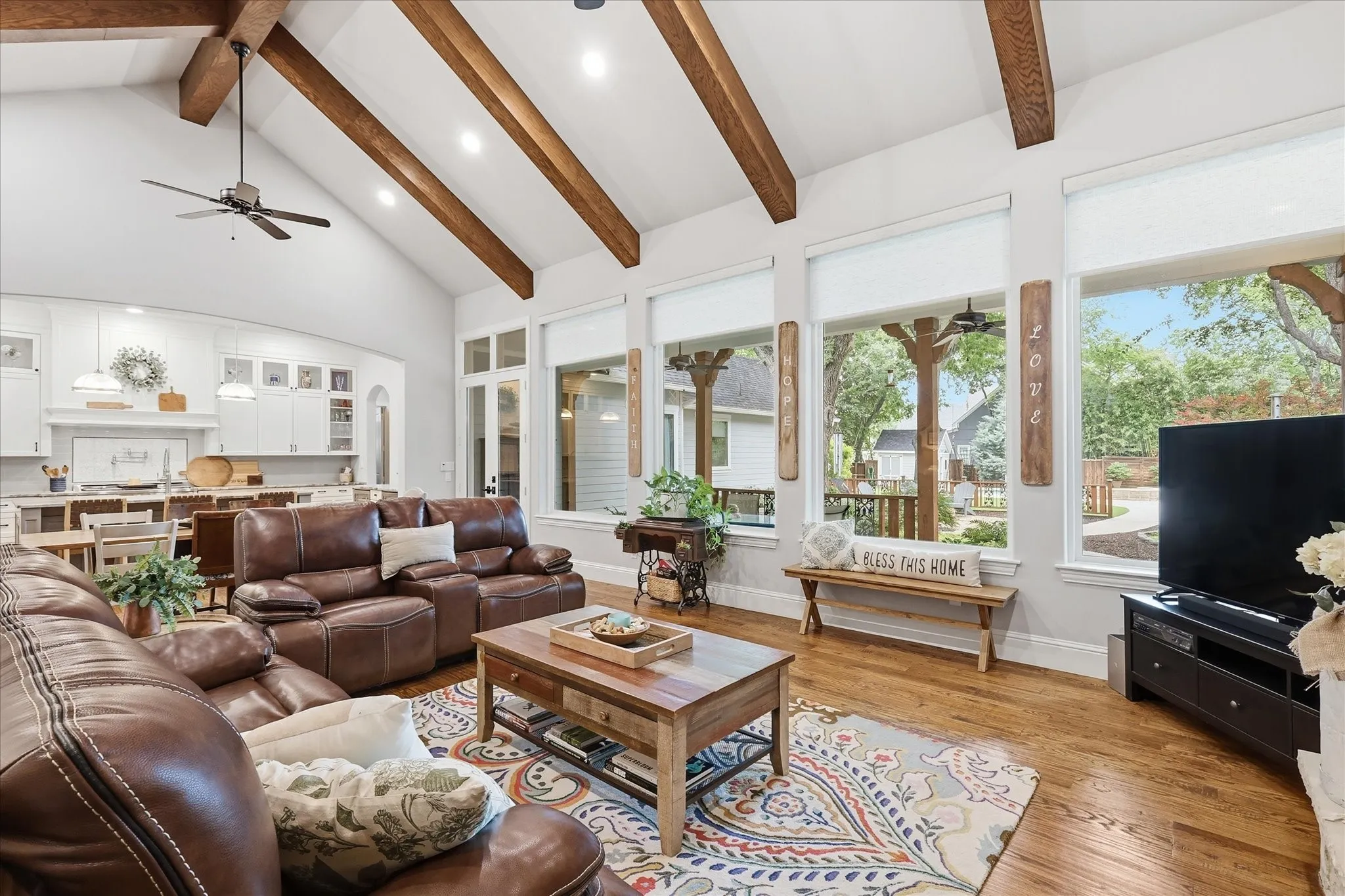 Single Family Residence For Sale in Collin County , 908 Baker Street, Mc Kinney, Texas 75069, 3 Bedroom, 3 Bathroom, 3 Garage spaces, 2,564 Sqft, built in 2019, mls#21287562, Real Estate Agent in Mc Kinney, Homes For Sale in Collin county, Homes For Sale in Mc Kinney, Realtor in Mc Kinney Texas, Real Estate Brokerage Independent Realty Texas, Luminita Cordes Realtor