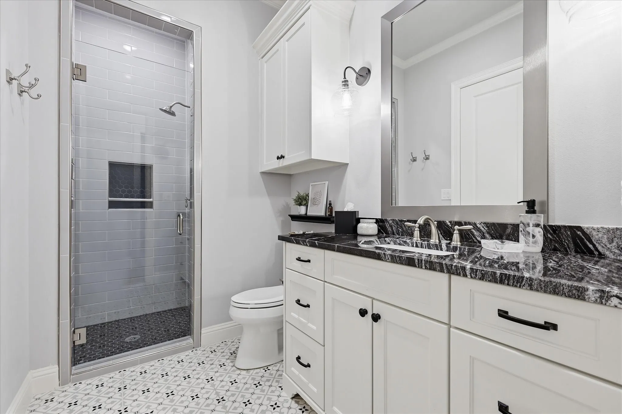 Single Family Residence For Sale in Collin County , 908 Baker Street, Mc Kinney, Texas 75069, 3 Bedroom, 3 Bathroom, 3 Garage spaces, 2,564 Sqft, built in 2019, mls#21287562, Real Estate Agent in Mc Kinney, Homes For Sale in Collin county, Homes For Sale in Mc Kinney, Realtor in Mc Kinney Texas, Real Estate Brokerage Independent Realty Texas, Luminita Cordes Realtor