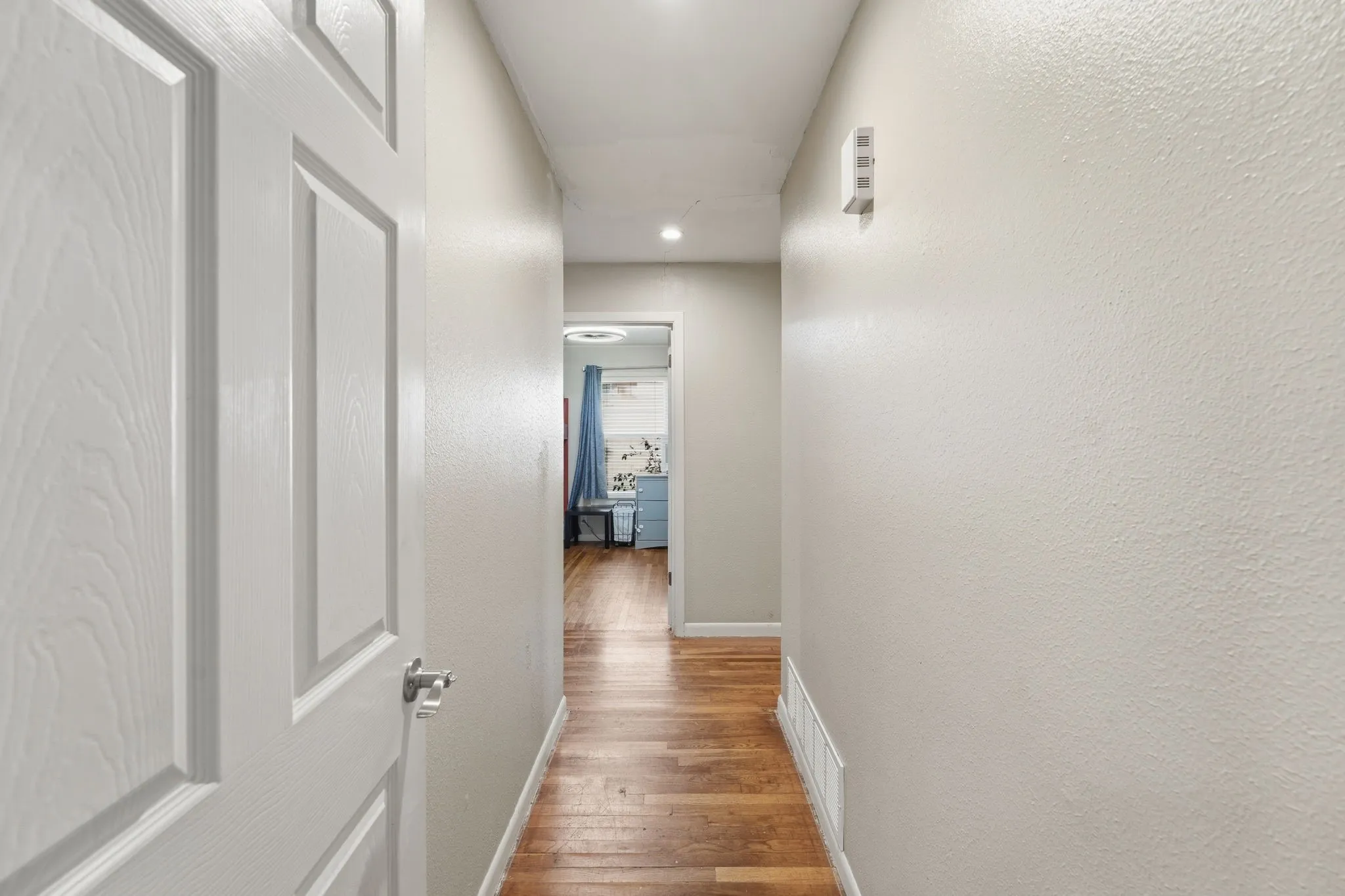 Single Family Residence For Sale in Grayson County , 1411 Robin Drive, Sherman, Texas 75092, 3 Bedroom, 2 Bathroom, 2 Garage spaces, 1,439 Sqft, built in 1960, mls#21288647, Real Estate Agent in Sherman, Homes For Sale in Grayson county, Homes For Sale in Sherman, Realtor in Sherman Texas, Real Estate Brokerage Independent Realty Texas, Luminita Cordes Realtor