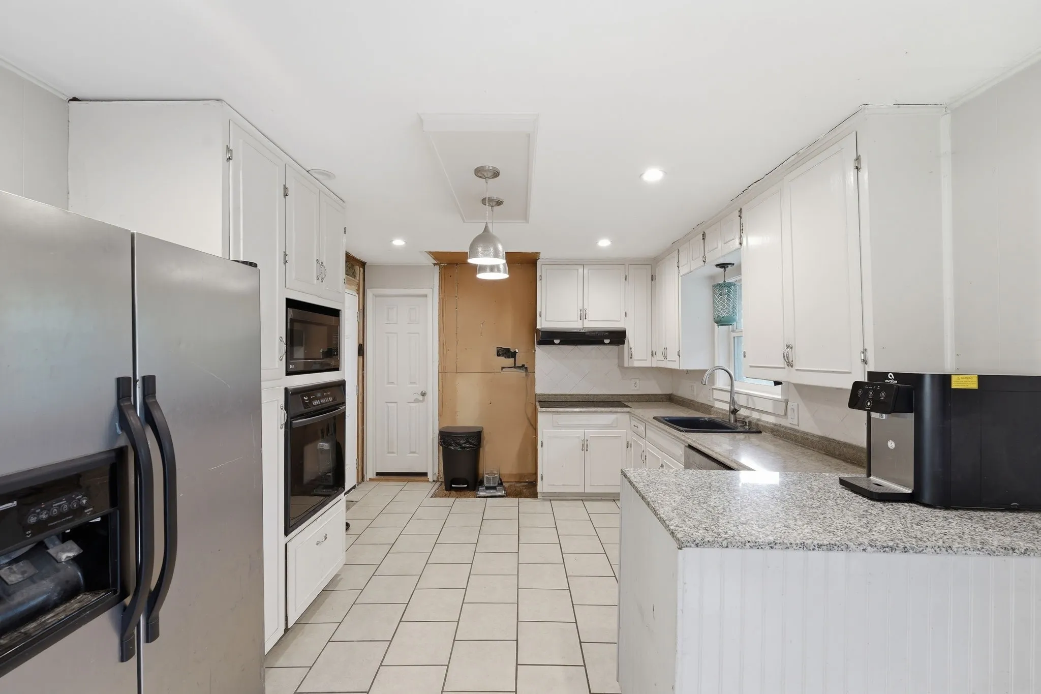 Single Family Residence For Sale in Grayson County , 1411 Robin Drive, Sherman, Texas 75092, 3 Bedroom, 2 Bathroom, 2 Garage spaces, 1,439 Sqft, built in 1960, mls#21288647, Real Estate Agent in Sherman, Homes For Sale in Grayson county, Homes For Sale in Sherman, Realtor in Sherman Texas, Real Estate Brokerage Independent Realty Texas, Luminita Cordes Realtor