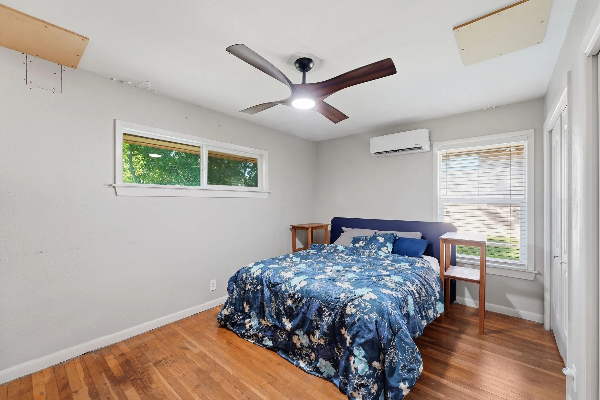 Single Family Residence For Sale in Grayson County , 1411 Robin Drive, Sherman, Texas 75092, 3 Bedroom, 2 Bathroom, 2 Garage spaces, 1,439 Sqft, built in 1960, mls#21288647, Real Estate Agent in Sherman, Homes For Sale in Grayson county, Homes For Sale in Sherman, Realtor in Sherman Texas, Real Estate Brokerage Independent Realty Texas, Luminita Cordes Realtor