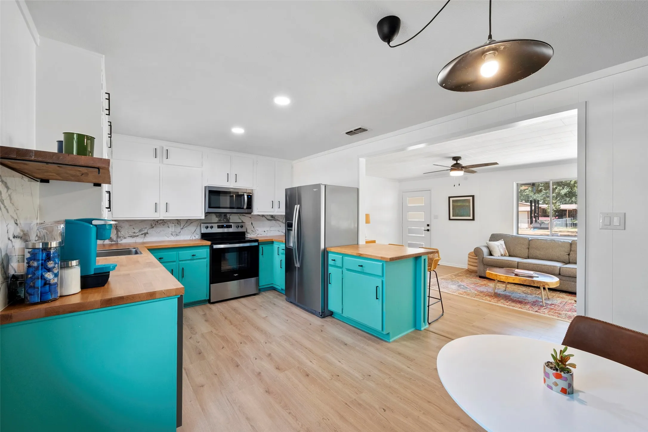 kitchen with 2 eat-in areas