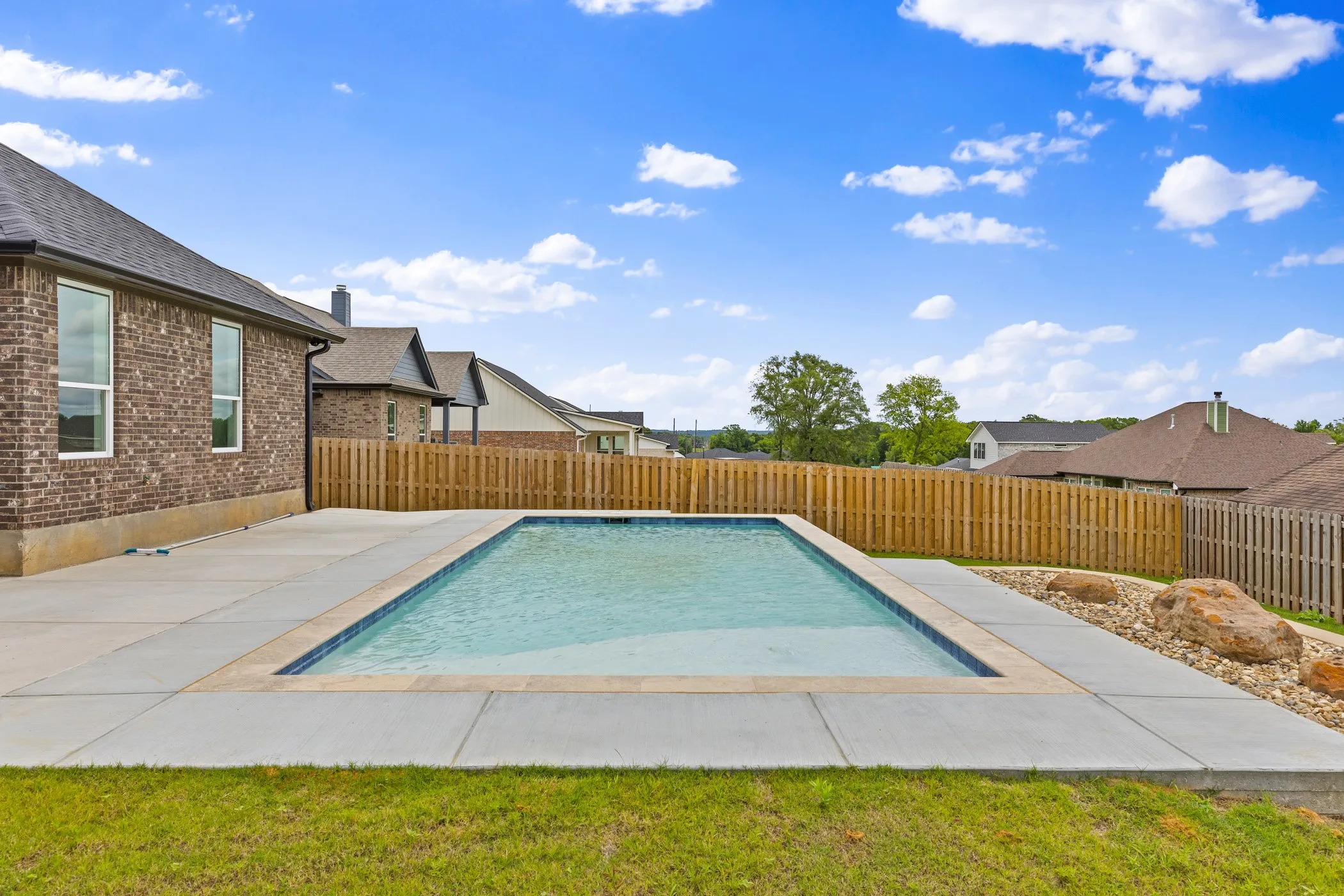Single Family Residence For Sale in Smith County , 16417 Clearview Drive, Lindale, Texas 75771, 4 Bedroom, 4 Bathroom, 2 Garage spaces, 2,318 Sqft, built in 2026, mls#21291270, Real Estate Agent in Lindale, Homes For Sale in Smith county, Homes For Sale in Lindale, Realtor in Lindale Texas, Real Estate Brokerage Independent Realty Texas, Luminita Cordes Realtor