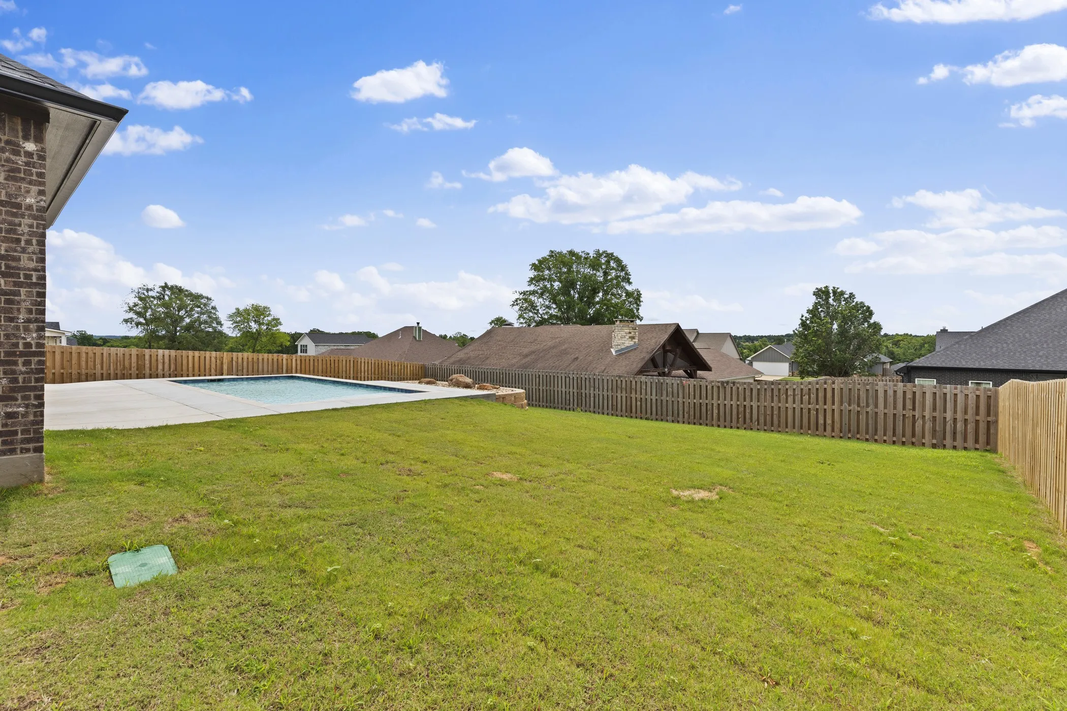 Single Family Residence For Sale in Smith County , 16417 Clearview Drive, Lindale, Texas 75771, 4 Bedroom, 4 Bathroom, 2 Garage spaces, 2,318 Sqft, built in 2026, mls#21291270, Real Estate Agent in Lindale, Homes For Sale in Smith county, Homes For Sale in Lindale, Realtor in Lindale Texas, Real Estate Brokerage Independent Realty Texas, Luminita Cordes Realtor