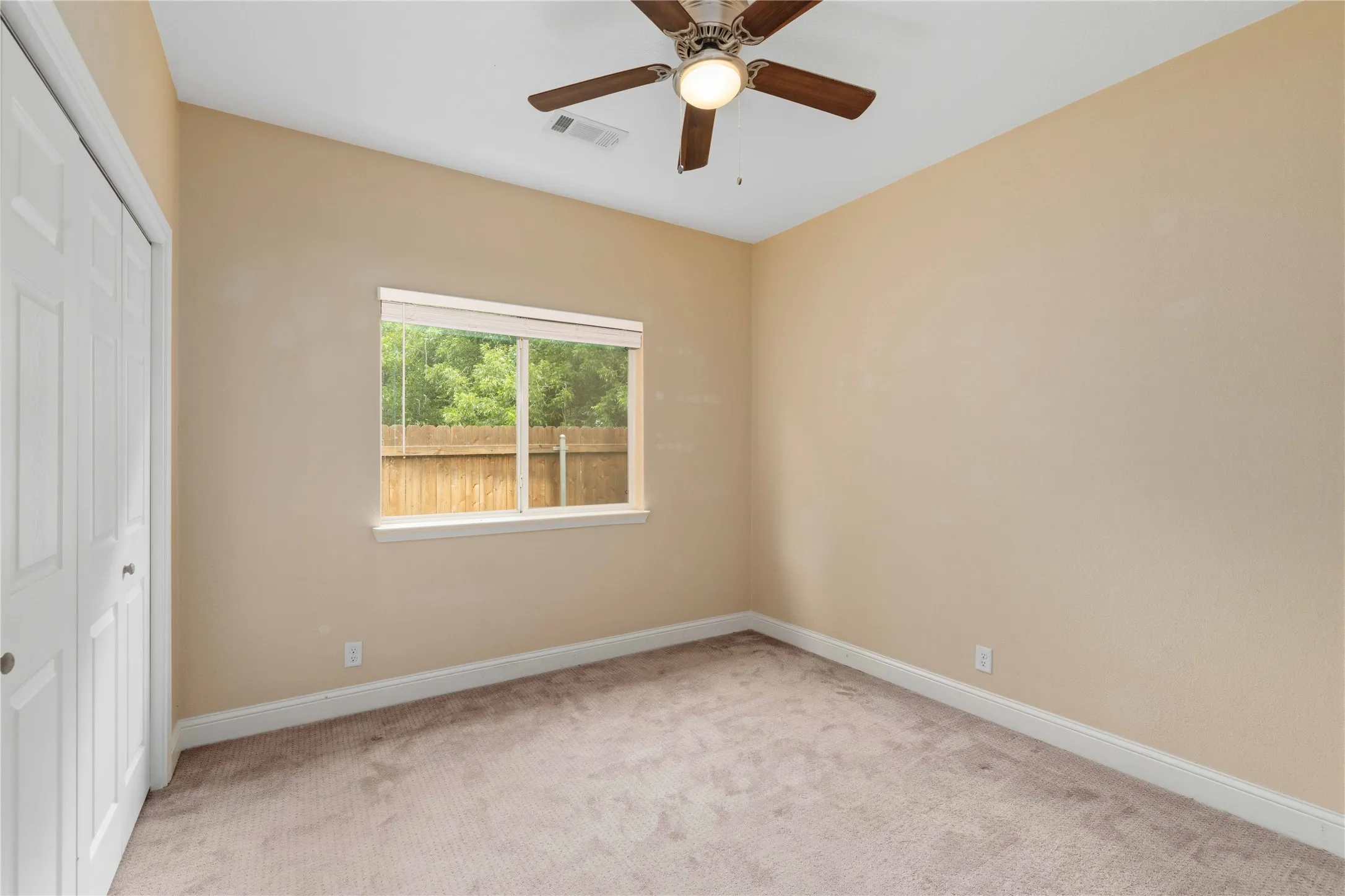 Condominium For Sale in Brown County , 3001 Waterstone Drive, Brownwood, Texas 76801, 3 Bedroom, 2 Bathroom, 2 Garage spaces, 1,482 Sqft, built in 2020, mls#21284802, Real Estate Agent in Brownwood, Homes For Sale in Brown county, Homes For Sale in Brownwood, Realtor in Brownwood Texas, Real Estate Brokerage Independent Realty Texas, Luminita Cordes Realtor