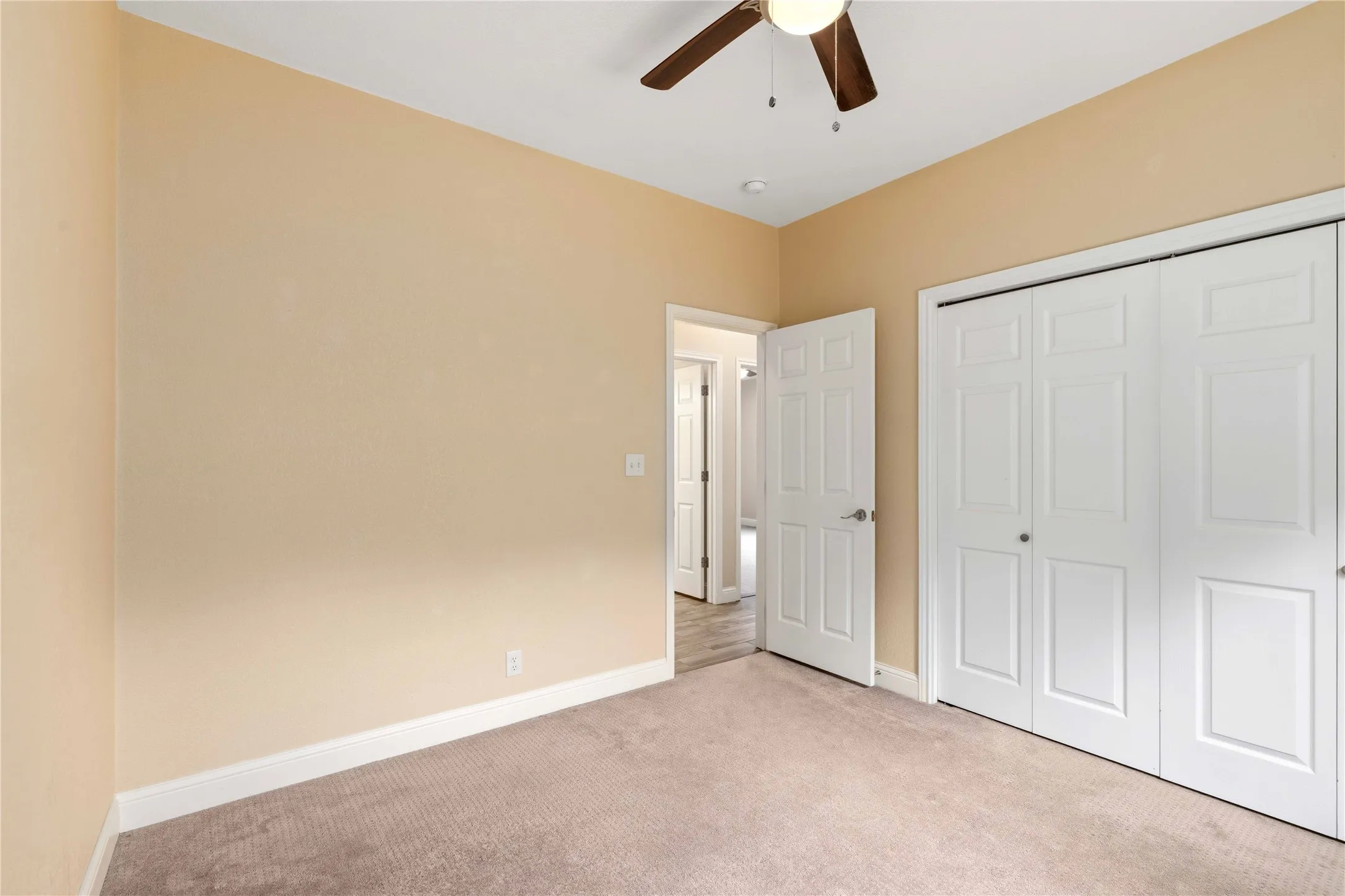 Condominium For Sale in Brown County , 3001 Waterstone Drive, Brownwood, Texas 76801, 3 Bedroom, 2 Bathroom, 2 Garage spaces, 1,482 Sqft, built in 2020, mls#21284802, Real Estate Agent in Brownwood, Homes For Sale in Brown county, Homes For Sale in Brownwood, Realtor in Brownwood Texas, Real Estate Brokerage Independent Realty Texas, Luminita Cordes Realtor