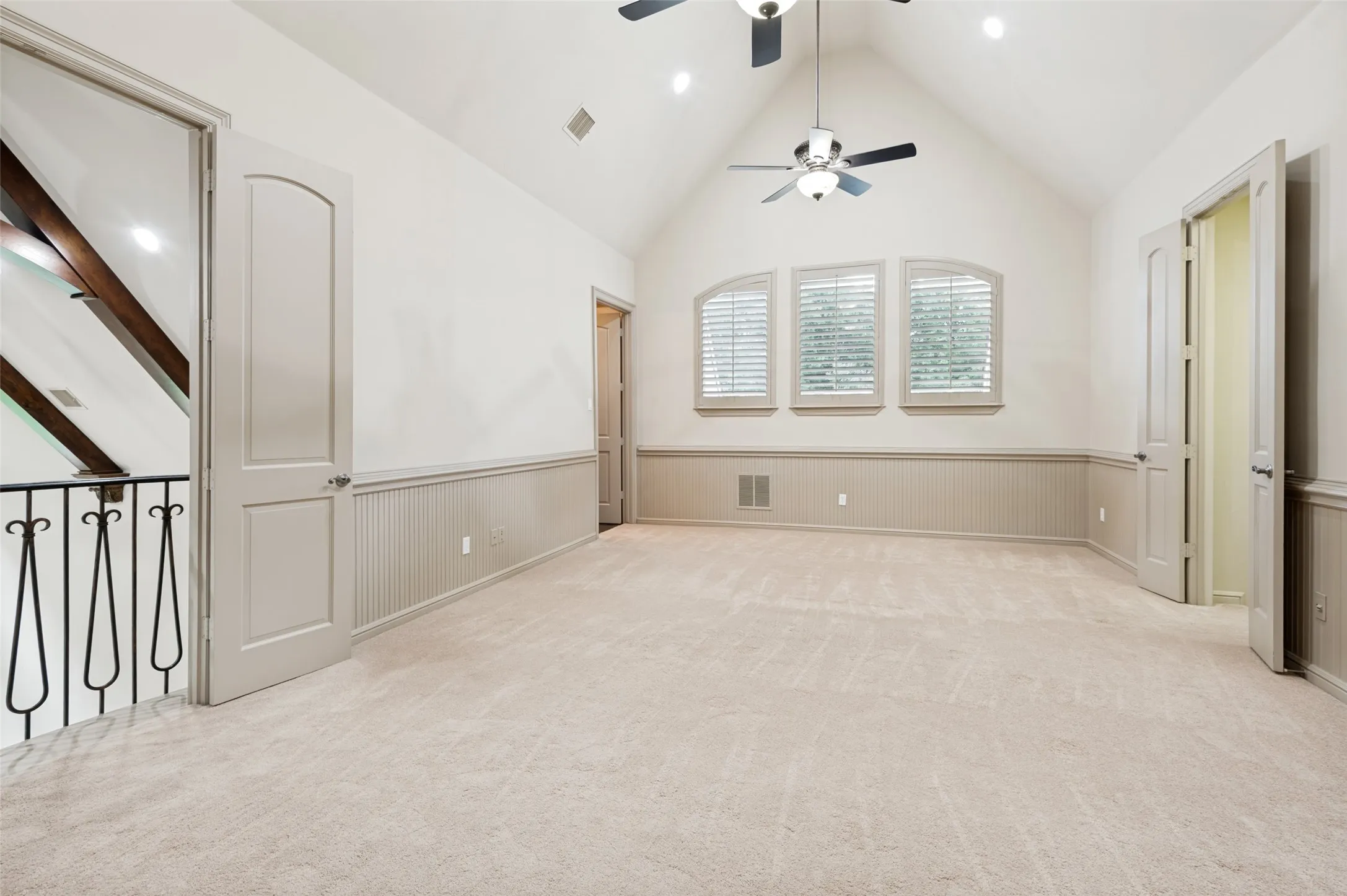 Single Family Residence For Sale in Tarrant County , 5511 Clermont Court, Colleyville, Texas 76034, 5 Bedroom, 8 Bathroom, 4 Garage spaces, 6,407 Sqft, built in 1998, mls#21287047, Real Estate Agent in Colleyville, Homes For Sale in Tarrant county, Homes For Sale in Colleyville, Realtor in Colleyville Texas, Real Estate Brokerage Independent Realty Texas, Luminita Cordes Realtor