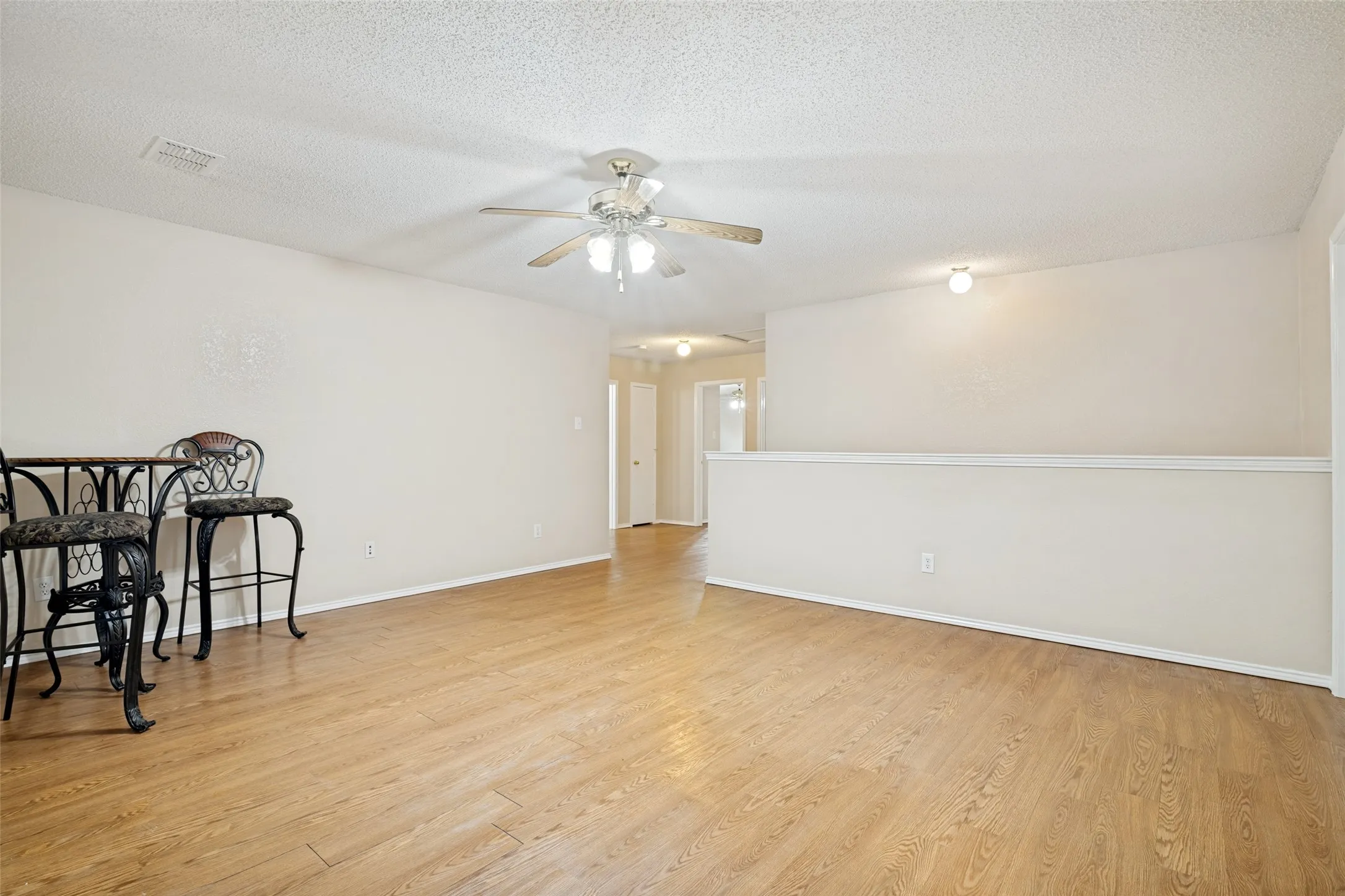 Spacious Loft/Family Room 2nd floor