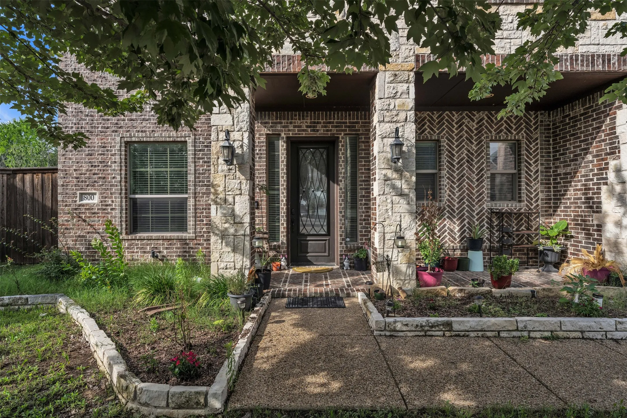 Single Family Residence For Sale in Kaufman County , 800 Goose Court, Forney, Texas 75126, 4 Bedroom, 4 Bathroom, 2 Garage spaces, 3,252 Sqft, built in 2014, mls#21288070, Real Estate Agent in Forney, Homes For Sale in Kaufman county, Homes For Sale in Forney, Realtor in Forney Texas, Real Estate Brokerage Independent Realty Texas, Luminita Cordes Realtor