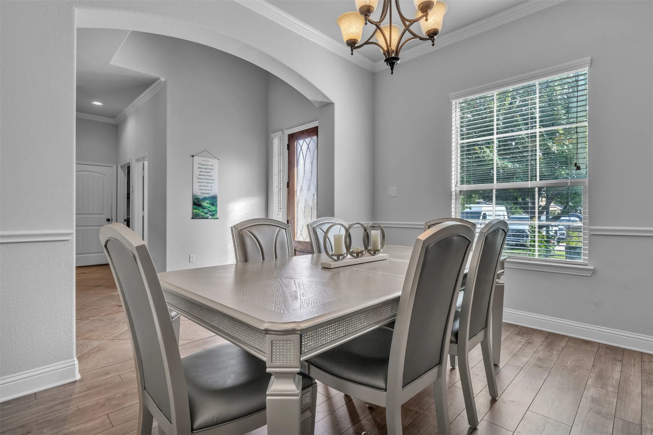 Single Family Residence For Sale in Kaufman County , 800 Goose Court, Forney, Texas 75126, 4 Bedroom, 4 Bathroom, 2 Garage spaces, 3,252 Sqft, built in 2014, mls#21288070, Real Estate Agent in Forney, Homes For Sale in Kaufman county, Homes For Sale in Forney, Realtor in Forney Texas, Real Estate Brokerage Independent Realty Texas, Luminita Cordes Realtor