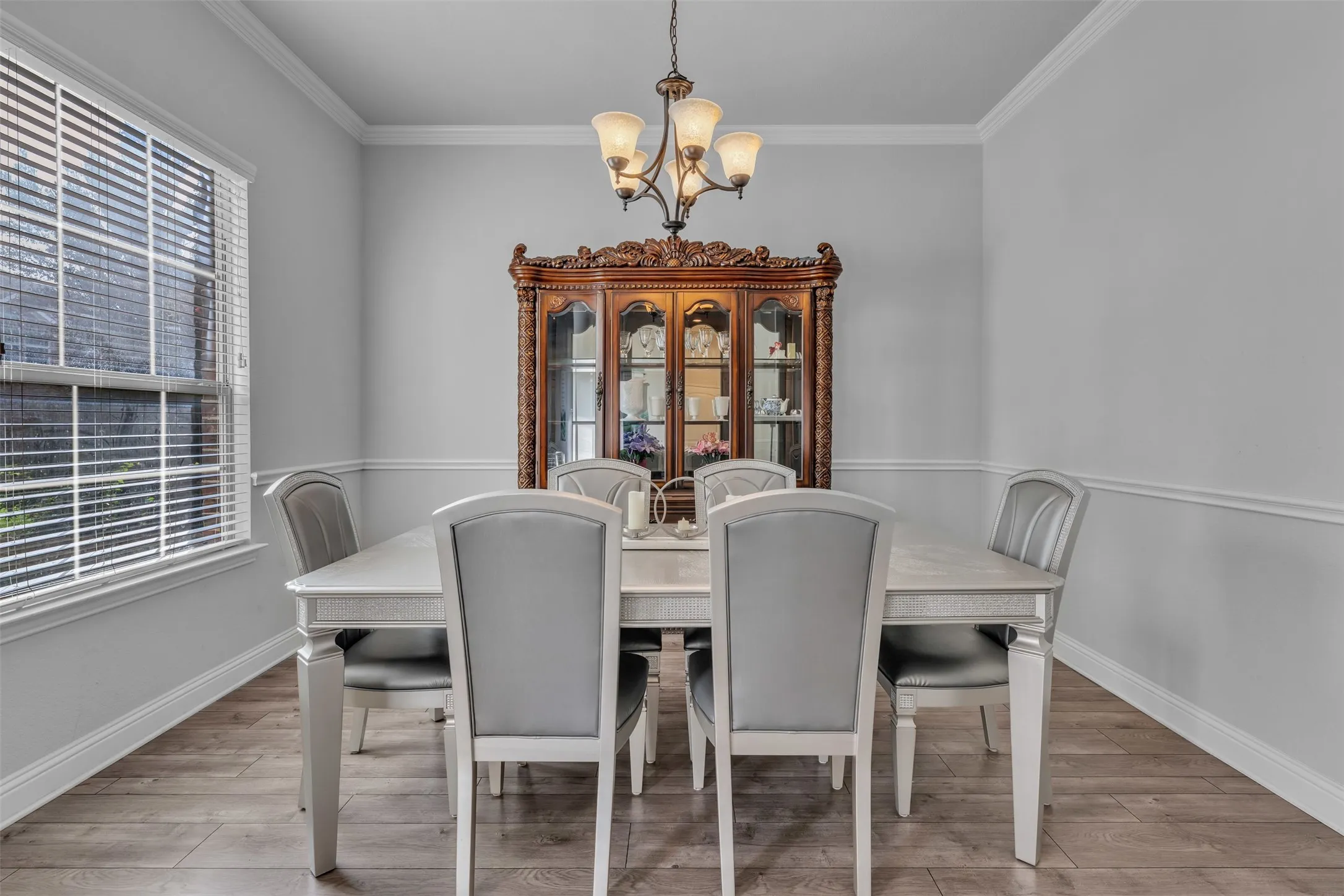 Single Family Residence For Sale in Kaufman County , 800 Goose Court, Forney, Texas 75126, 4 Bedroom, 4 Bathroom, 2 Garage spaces, 3,252 Sqft, built in 2014, mls#21288070, Real Estate Agent in Forney, Homes For Sale in Kaufman county, Homes For Sale in Forney, Realtor in Forney Texas, Real Estate Brokerage Independent Realty Texas, Luminita Cordes Realtor