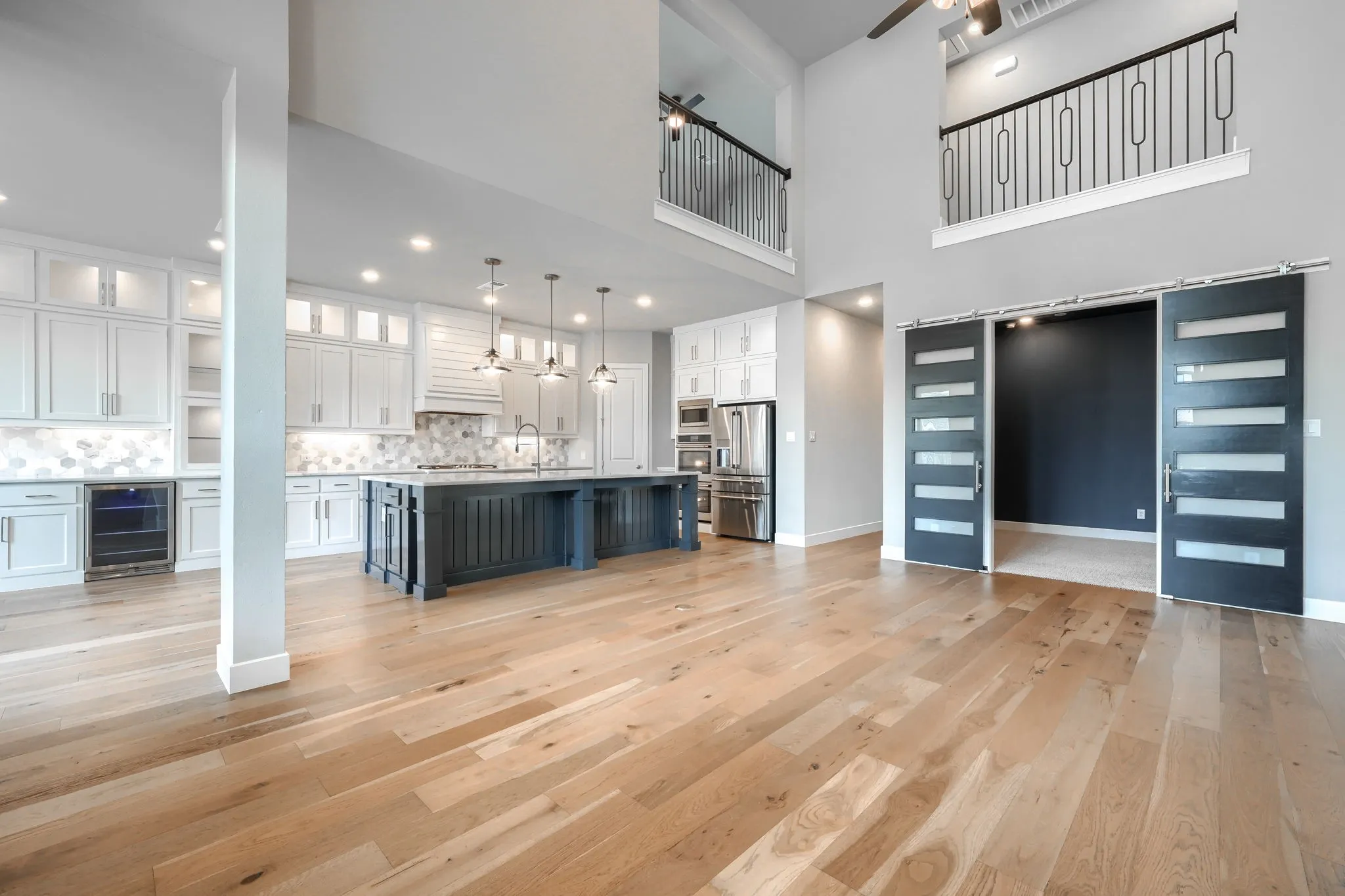 Single Family Residence For Sale in Rockwall County , 536 Melody Meadow Drive, Rockwall, Texas 75087, 5 Bedroom, 7 Bathroom, 3 Garage spaces, 3,989 Sqft, built in 2021, mls#21282797, Real Estate Agent in Rockwall, Homes For Sale in Rockwall county, Homes For Sale in Rockwall, Realtor in Rockwall Texas, Real Estate Brokerage Independent Realty Texas, Luminita Cordes Realtor