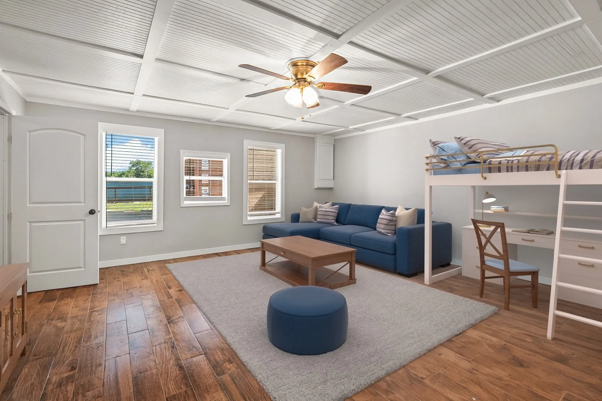 Single Family Residence For Sale in Grayson County , 518 E College Street, Gunter, Texas 75058, 4 Bedroom, 3 Bathroom, Garage spaces, 3,894 Sqft, built in 1930, mls#21288384, Real Estate Agent in Gunter, Homes For Sale in Grayson county, Homes For Sale in Gunter, Realtor in Gunter Texas, Real Estate Brokerage Independent Realty Texas, Luminita Cordes Realtor