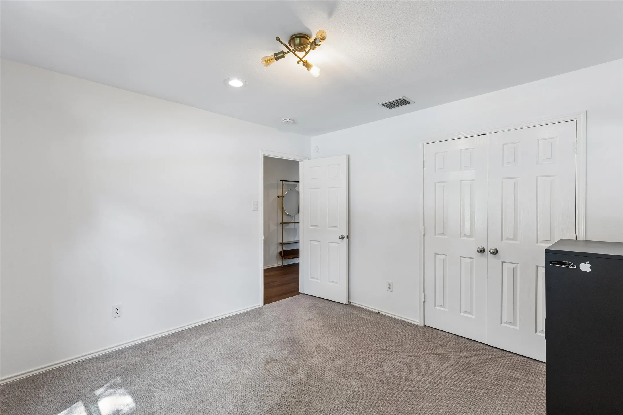 Third bedroom.