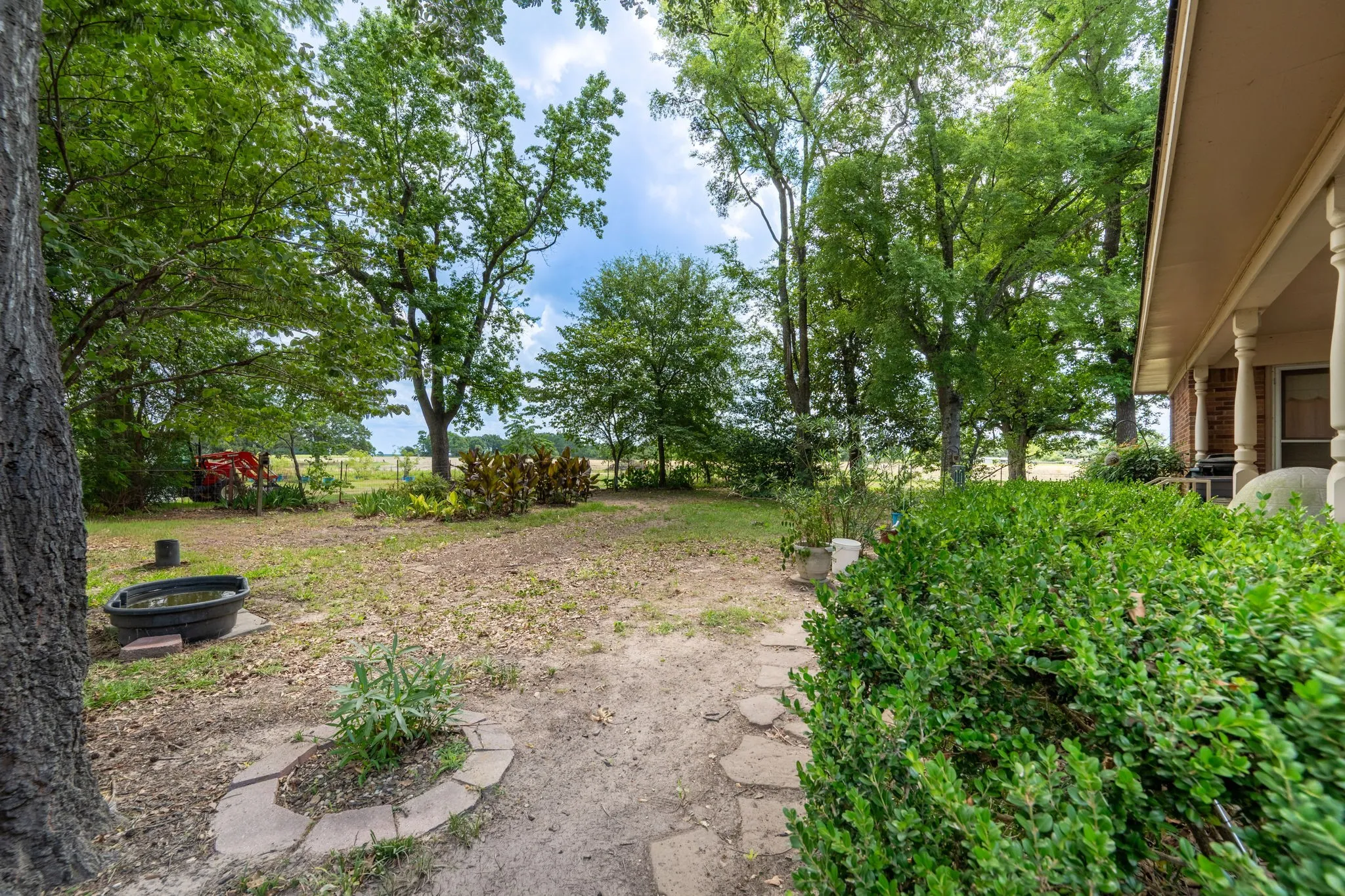 Farm For Sale in Van Zandt County , 2715 FM 857, Grand Saline, Texas 75140, 3 Bedroom, 2 Bathroom, 2 Garage spaces, 1,751 Sqft, built in 1968, mls#21291331, Real Estate Agent in Grand Saline, Homes For Sale in Van Zandt county, Homes For Sale in Grand Saline, Realtor in Grand Saline Texas, Real Estate Brokerage Independent Realty Texas, Luminita Cordes Realtor