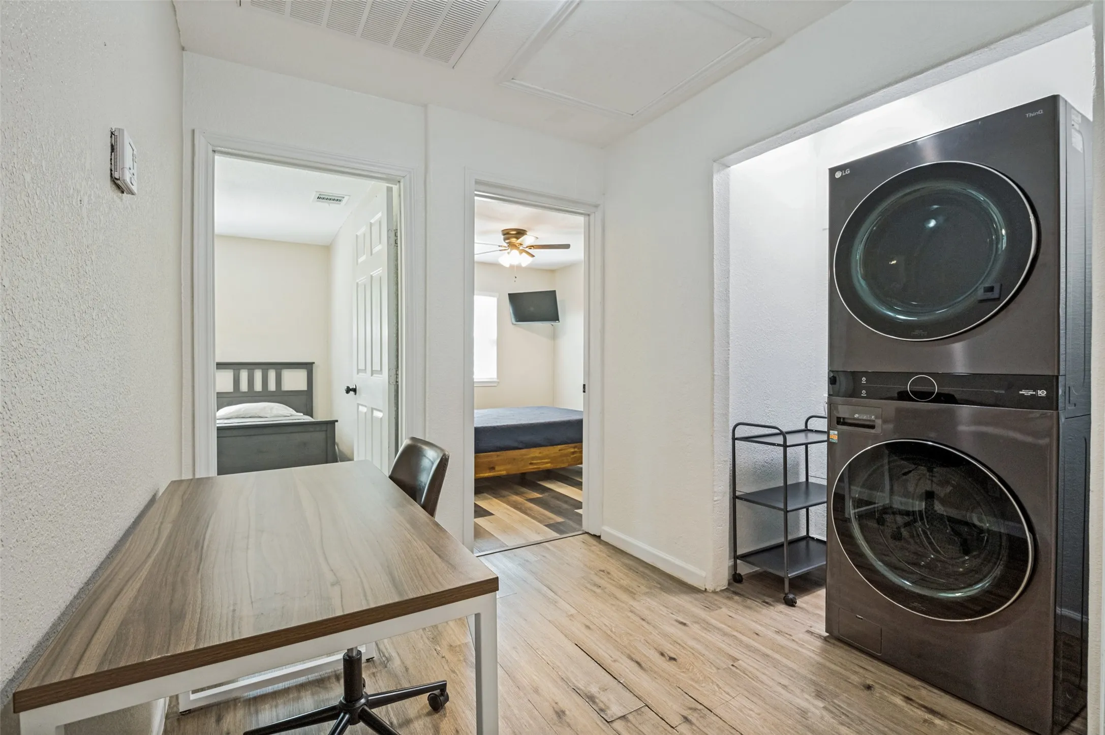 Duplex For Rent in Dallas County , 2214 Pine Street, Grand Prairie, Texas 75050, 3 Bedroom, 2 Bathroom, 2 Garage spaces, 1,034 Sqft, built in 1952, mls#21286816, Real Estate Agent in Grand Prairie, Homes For Rent in Dallas county, Homes For Rent in Grand Prairie, Realtor in Grand Prairie Texas, Real Estate Brokerage Independent Realty Texas, Luminita Cordes Realtor