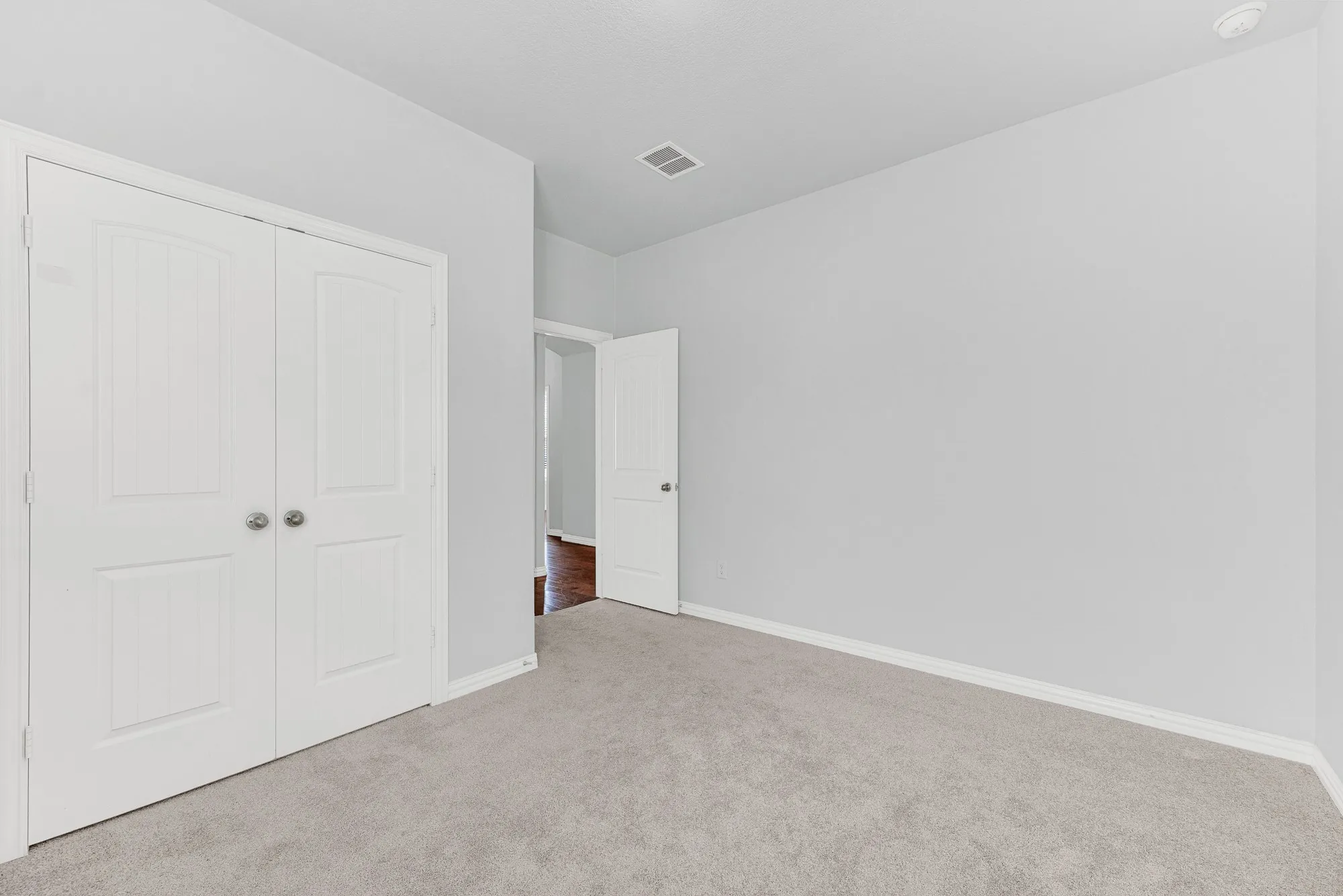 Single Family Residence For Sale in Denton County , 2068 Barx Drive, Little Elm, Texas 75068, 3 Bedroom, 2 Bathroom, 2 Garage spaces, 1,800 Sqft, built in 2021, mls#21289516, Real Estate Agent in Little Elm, Homes For Sale in Denton county, Homes For Sale in Little Elm, Realtor in Little Elm Texas, Real Estate Brokerage Independent Realty Texas, Luminita Cordes Realtor