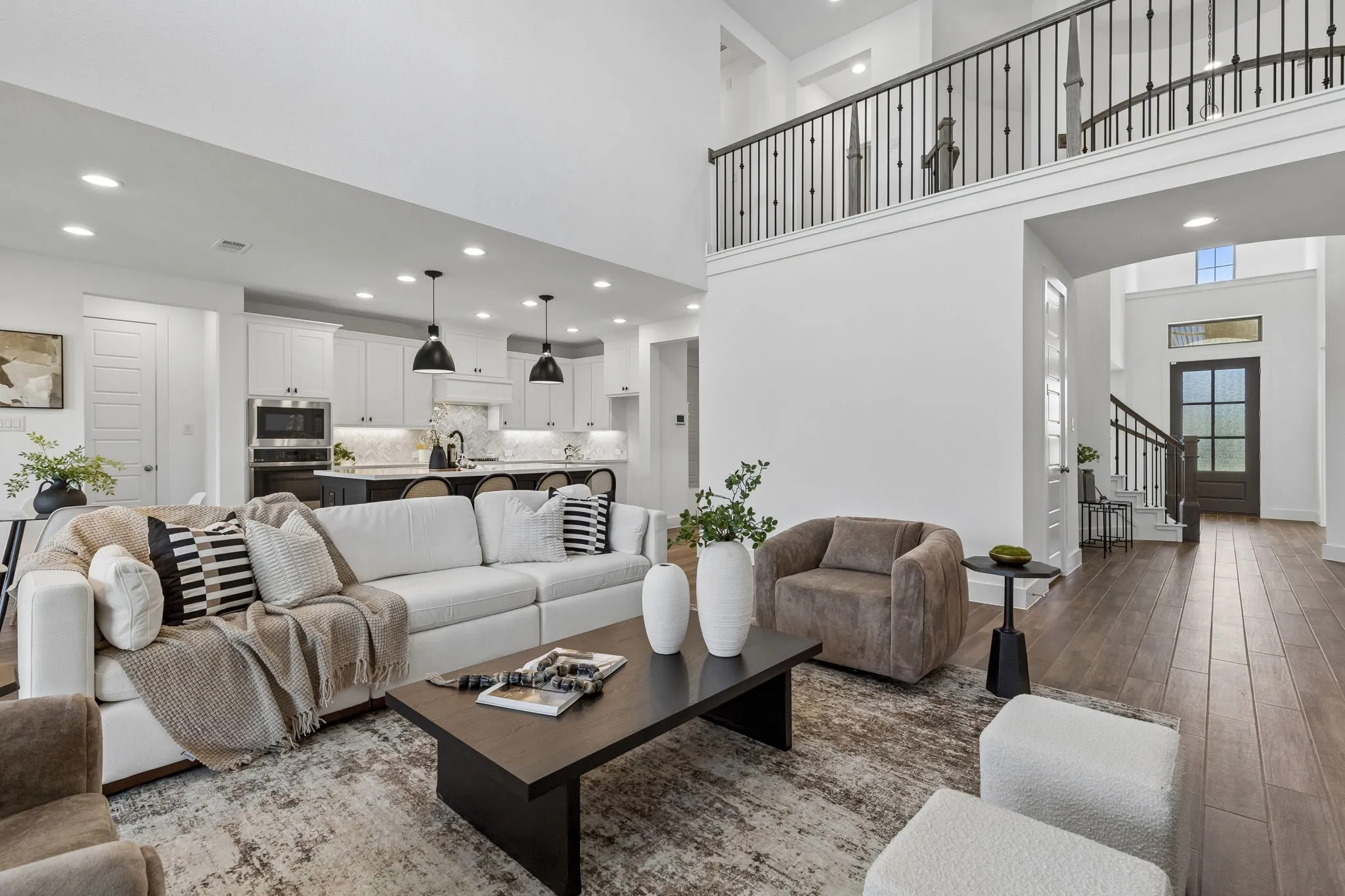 Single Family Residence For Sale in Collin County , 2702 Delta Drive, Melissa, Texas 75454, 5 Bedroom, 5 Bathroom, 3 Garage spaces, 3,791 Sqft, built in 2021, mls#21289248, Real Estate Agent in Melissa, Homes For Sale in Collin county, Homes For Sale in Melissa, Realtor in Melissa Texas, Real Estate Brokerage Independent Realty Texas, Luminita Cordes Realtor