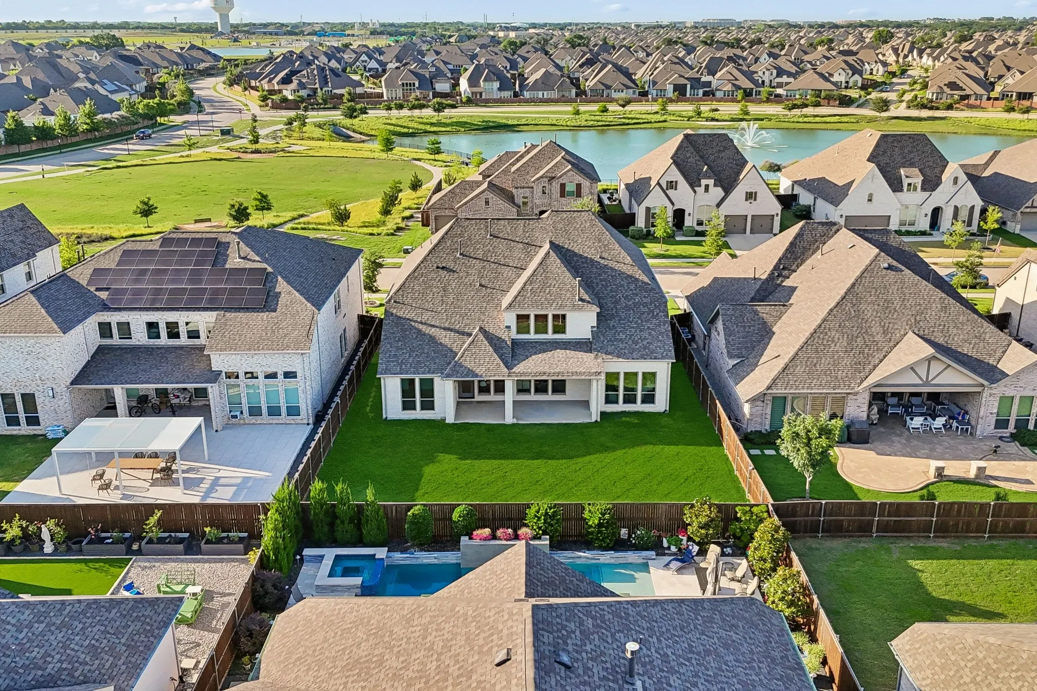 Single Family Residence For Sale in Collin County , 2702 Delta Drive, Melissa, Texas 75454, 5 Bedroom, 5 Bathroom, 3 Garage spaces, 3,791 Sqft, built in 2021, mls#21289248, Real Estate Agent in Melissa, Homes For Sale in Collin county, Homes For Sale in Melissa, Realtor in Melissa Texas, Real Estate Brokerage Independent Realty Texas, Luminita Cordes Realtor