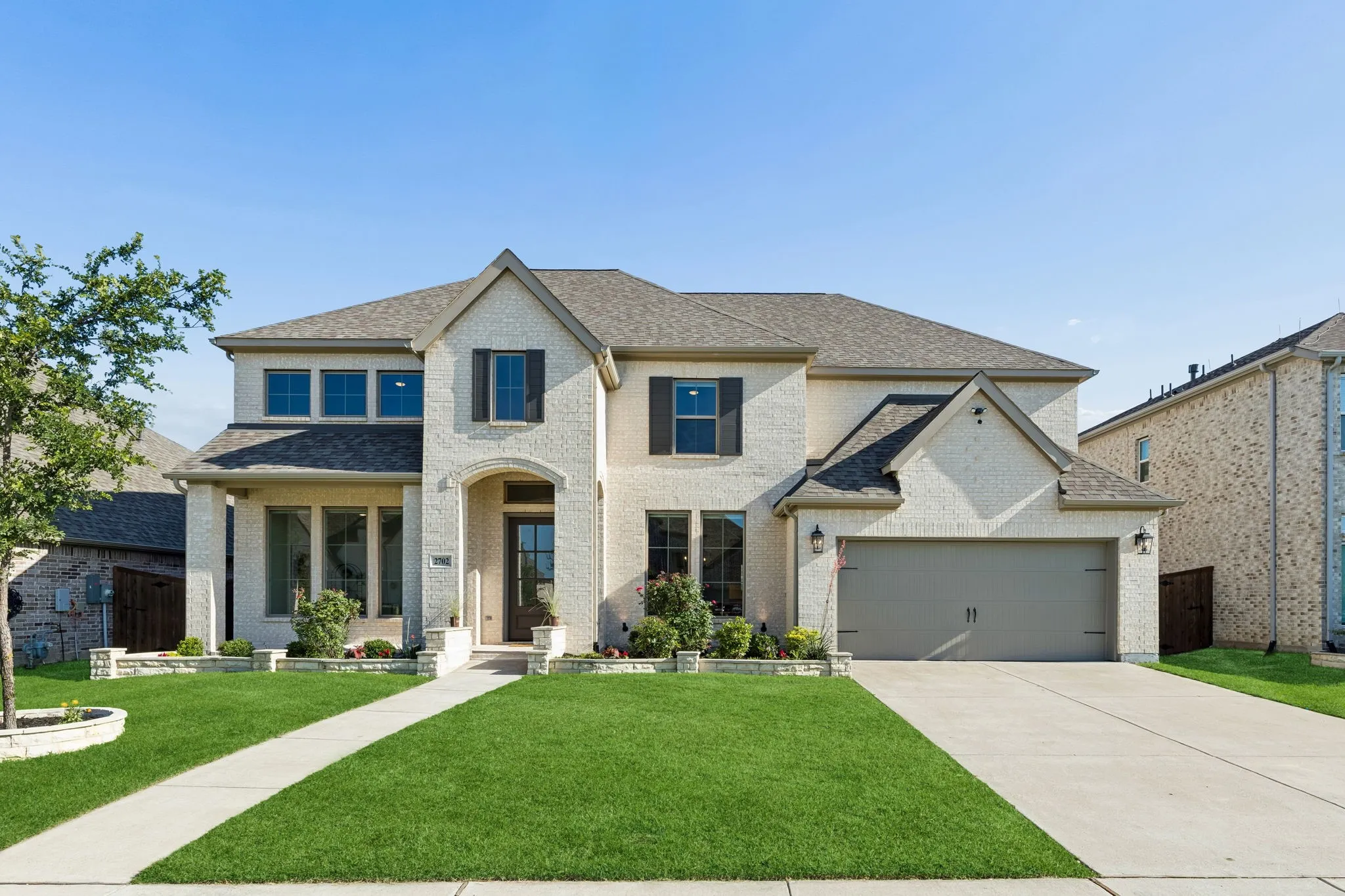 Single Family Residence For Sale in Collin County , 2702 Delta Drive, Melissa, Texas 75454, 5 Bedroom, 5 Bathroom, 3 Garage spaces, 3,791 Sqft, built in 2021, mls#21289248, Real Estate Agent in Melissa, Homes For Sale in Collin county, Homes For Sale in Melissa, Realtor in Melissa Texas, Real Estate Brokerage Independent Realty Texas, Luminita Cordes Realtor