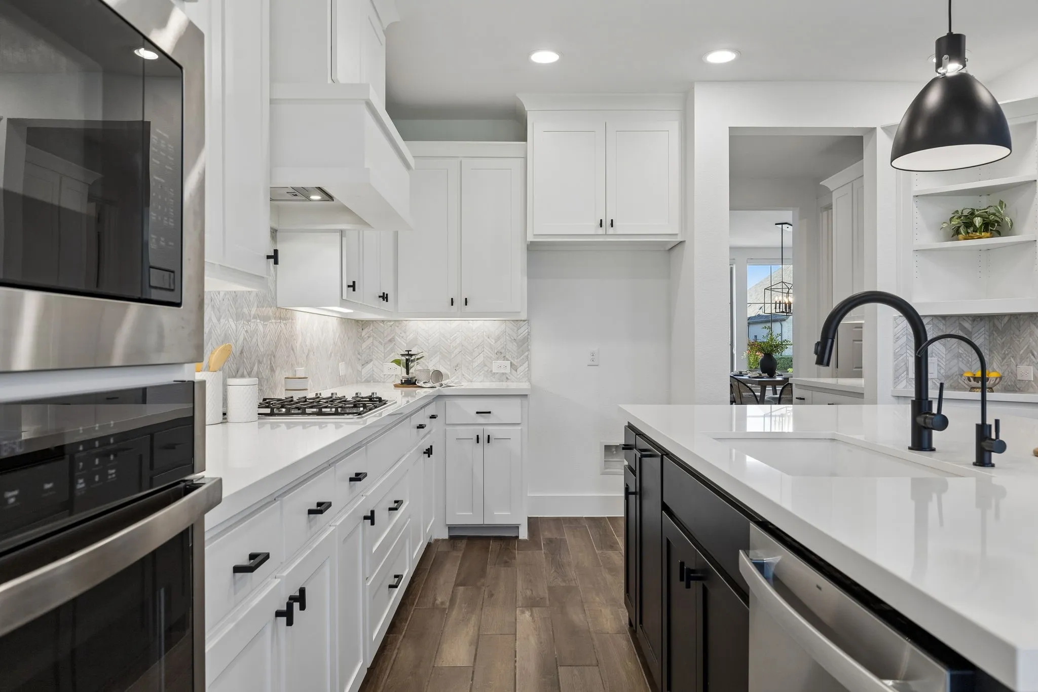 Single Family Residence For Sale in Collin County , 2702 Delta Drive, Melissa, Texas 75454, 5 Bedroom, 5 Bathroom, 3 Garage spaces, 3,791 Sqft, built in 2021, mls#21289248, Real Estate Agent in Melissa, Homes For Sale in Collin county, Homes For Sale in Melissa, Realtor in Melissa Texas, Real Estate Brokerage Independent Realty Texas, Luminita Cordes Realtor