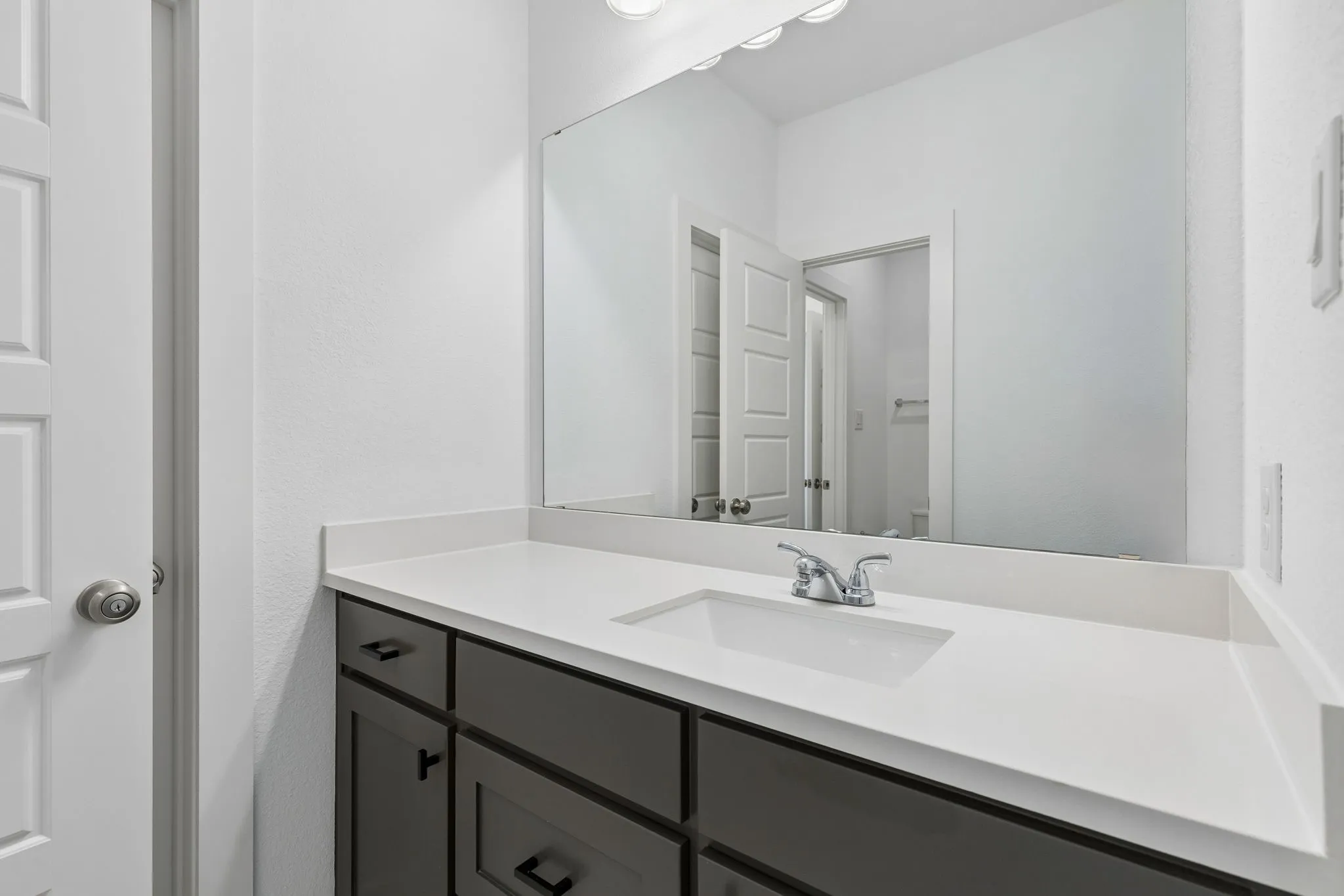 Single Family Residence For Sale in Collin County , 2702 Delta Drive, Melissa, Texas 75454, 5 Bedroom, 5 Bathroom, 3 Garage spaces, 3,791 Sqft, built in 2021, mls#21289248, Real Estate Agent in Melissa, Homes For Sale in Collin county, Homes For Sale in Melissa, Realtor in Melissa Texas, Real Estate Brokerage Independent Realty Texas, Luminita Cordes Realtor
