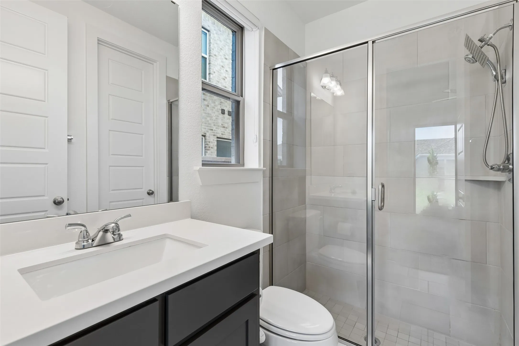 Single Family Residence For Sale in Collin County , 2702 Delta Drive, Melissa, Texas 75454, 5 Bedroom, 5 Bathroom, 3 Garage spaces, 3,791 Sqft, built in 2021, mls#21289248, Real Estate Agent in Melissa, Homes For Sale in Collin county, Homes For Sale in Melissa, Realtor in Melissa Texas, Real Estate Brokerage Independent Realty Texas, Luminita Cordes Realtor