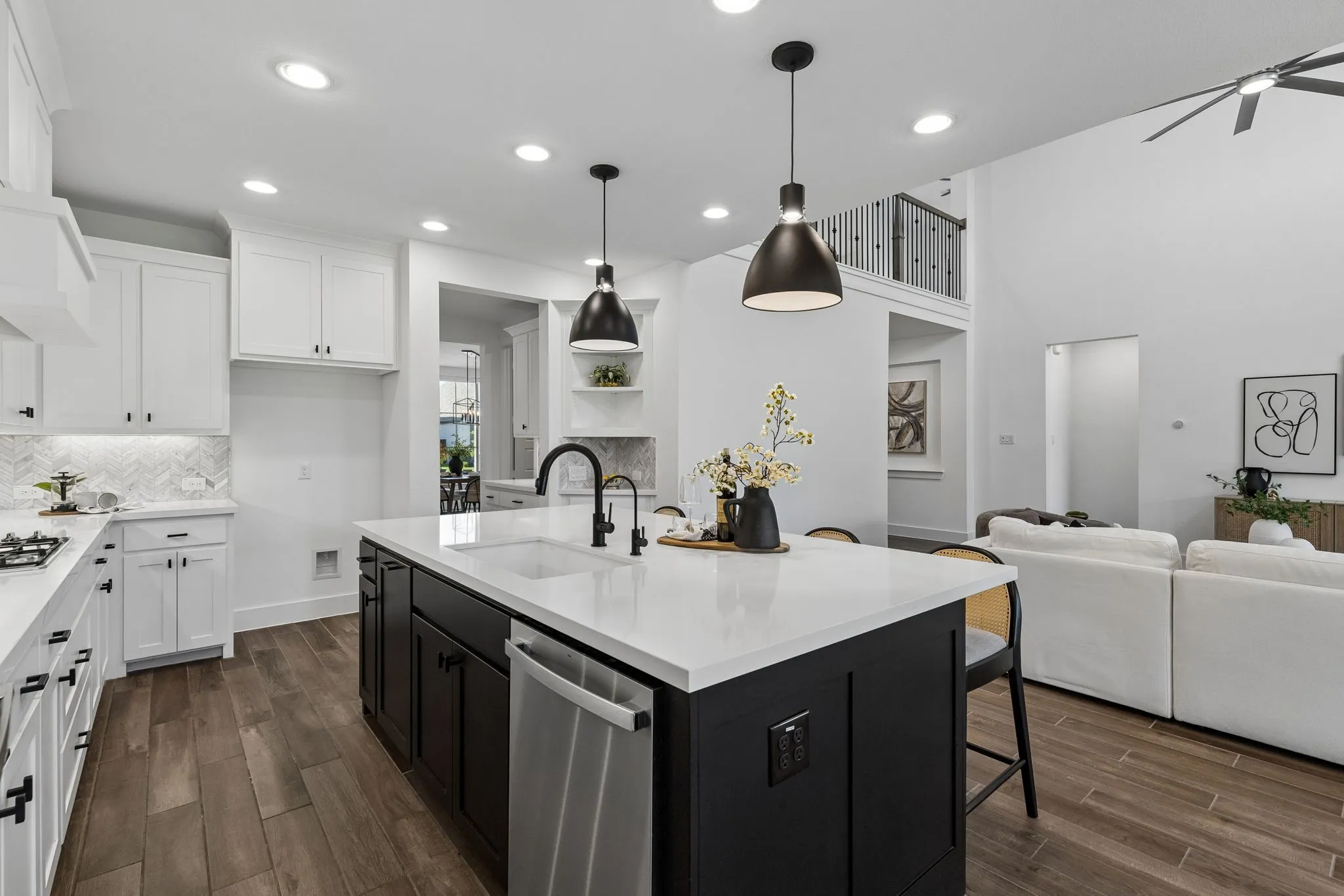 Single Family Residence For Sale in Collin County , 2702 Delta Drive, Melissa, Texas 75454, 5 Bedroom, 5 Bathroom, 3 Garage spaces, 3,791 Sqft, built in 2021, mls#21289248, Real Estate Agent in Melissa, Homes For Sale in Collin county, Homes For Sale in Melissa, Realtor in Melissa Texas, Real Estate Brokerage Independent Realty Texas, Luminita Cordes Realtor