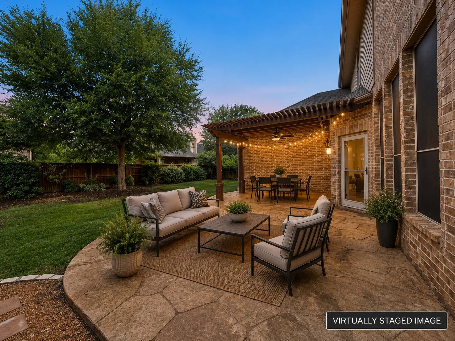 Single Family Residence For Sale in Denton County , 920 Ethan Road, Argyle, Texas 76226, 4 Bedroom, 4 Bathroom, 3 Garage spaces, 3,234 Sqft, built in 2005, mls#21281291, Real Estate Agent in Argyle, Homes For Sale in Denton county, Homes For Sale in Argyle, Realtor in Argyle Texas, Real Estate Brokerage Independent Realty Texas, Luminita Cordes Realtor