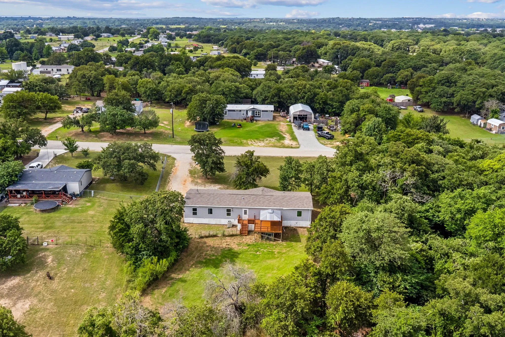 Single Family Residence For Sale in Wise County , 139 Cedar Drive, Azle, Texas 76020, 4 Bedroom, 2 Bathroom, Garage spaces, 1,976 Sqft, built in 2018, mls#21285470, Real Estate Agent in Azle, Homes For Sale in Wise county, Homes For Sale in Azle, Realtor in Azle Texas, Real Estate Brokerage Independent Realty Texas, Luminita Cordes Realtor