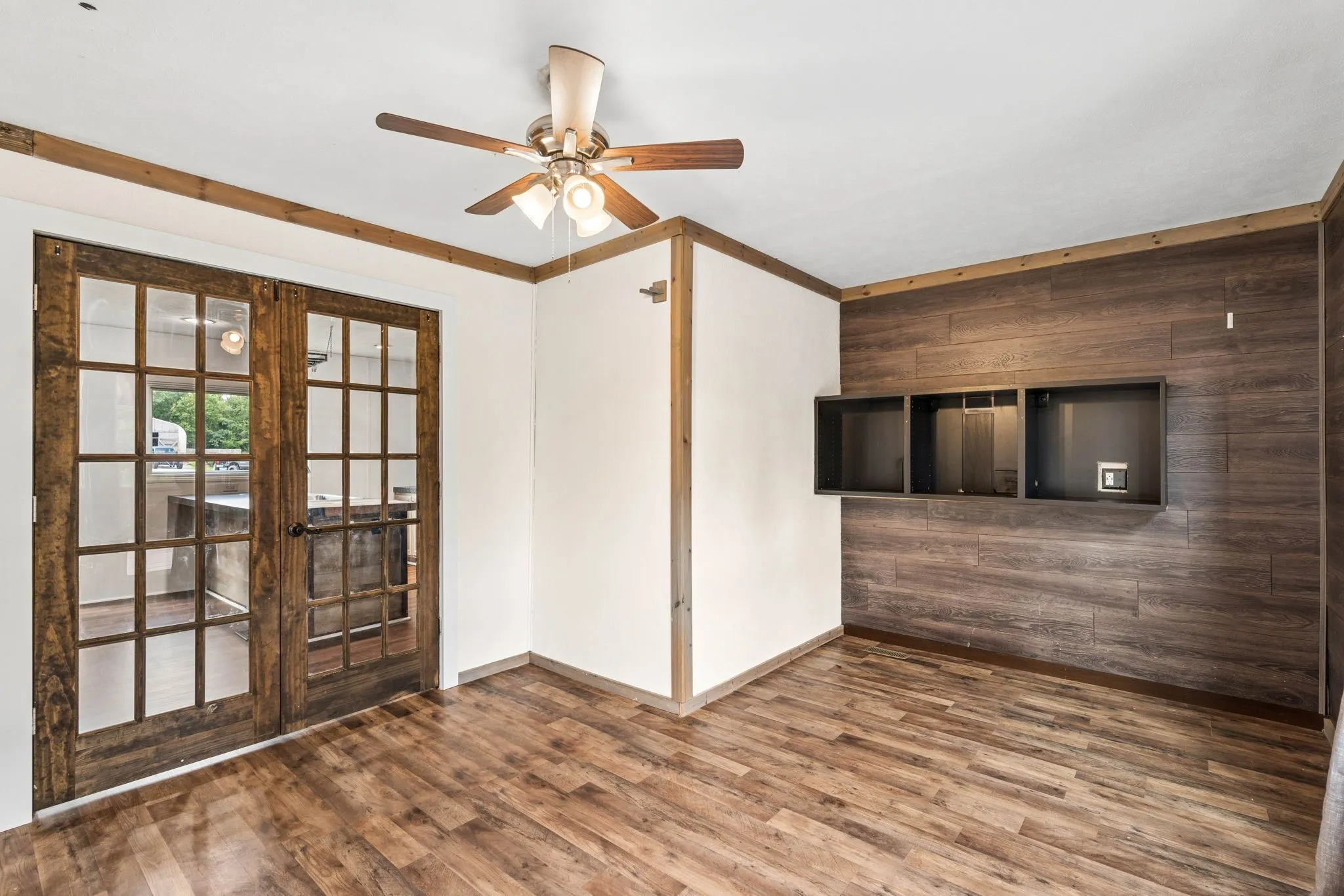 Single Family Residence For Sale in Wise County , 139 Cedar Drive, Azle, Texas 76020, 4 Bedroom, 2 Bathroom, Garage spaces, 1,976 Sqft, built in 2018, mls#21285470, Real Estate Agent in Azle, Homes For Sale in Wise county, Homes For Sale in Azle, Realtor in Azle Texas, Real Estate Brokerage Independent Realty Texas, Luminita Cordes Realtor