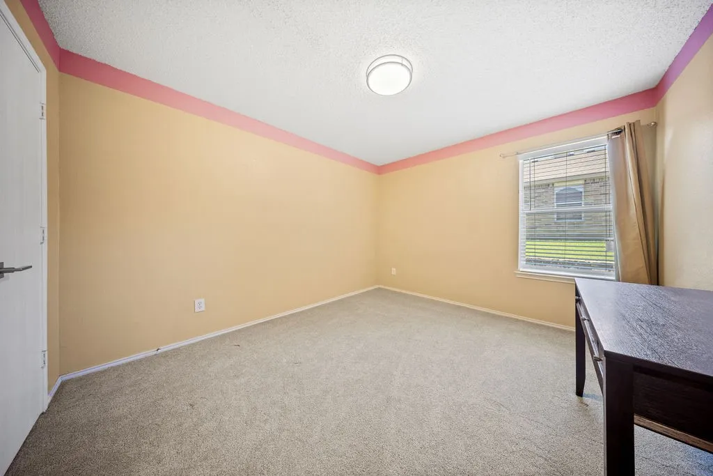 Single Family Residence For Rent in Dallas County , 1444 Atkins Street, Cedar Hill, Texas 75104, 3 Bedroom, 2 Bathroom, 2 Garage spaces, 2,100 Sqft, built in 2002, mls#21287727, Real Estate Agent in Cedar Hill, Homes For Rent in Dallas county, Homes For Rent in Cedar Hill, Realtor in Cedar Hill Texas, Real Estate Brokerage Independent Realty Texas, Luminita Cordes Realtor