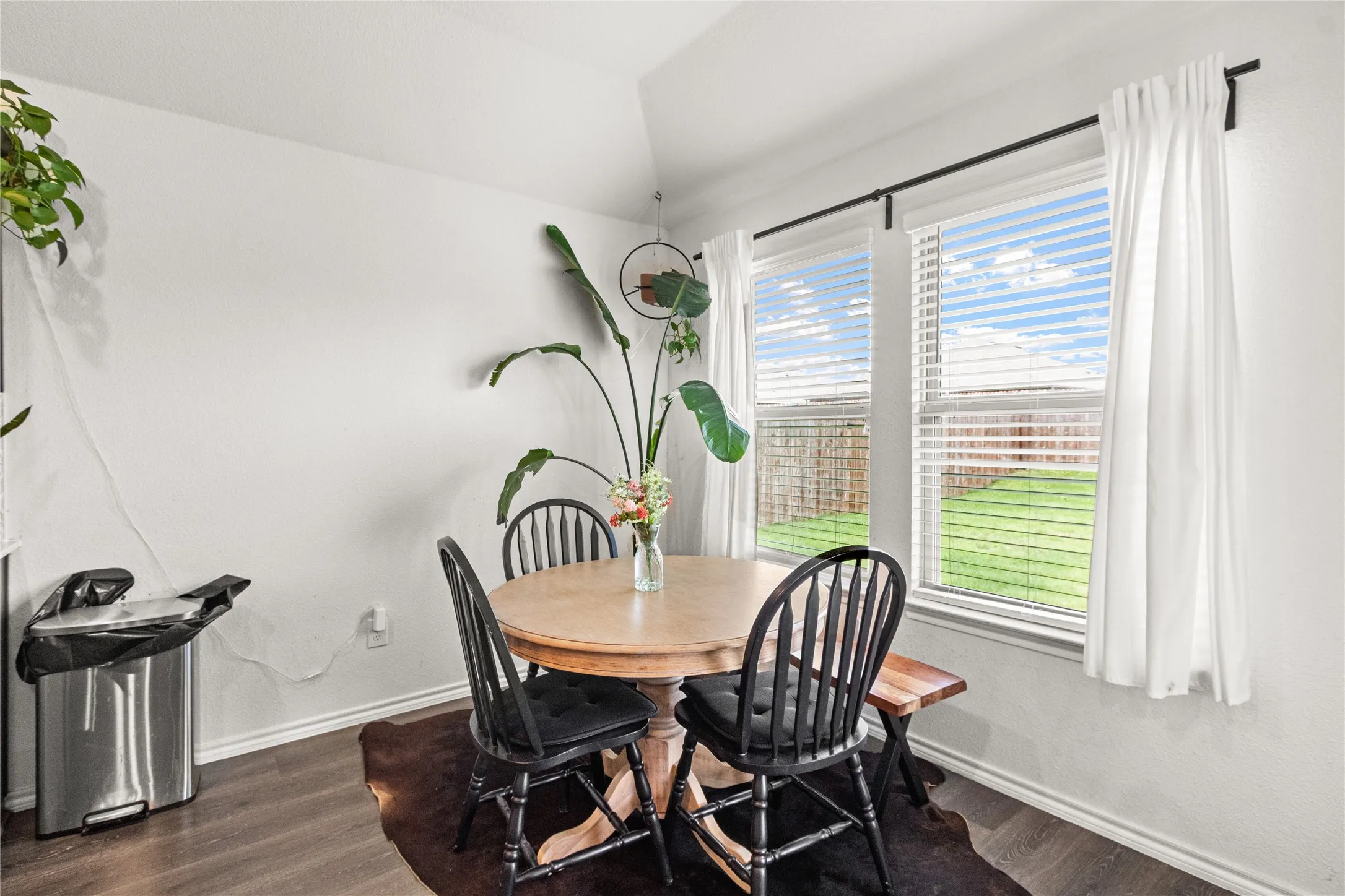 Single Family Residence For Sale in Dallas County , 15141 Ace Drive, Dallas, Texas 75253, 3 Bedroom, 2 Bathroom, 2 Garage spaces, 1,350 Sqft, built in 2022, Price $289,990, mls#21291302, Real Estate Agent in Dallas, Homes For Sale in Dallas county, Homes For Sale in Dallas, Realtor in Dallas Texas, Real Estate Brokerage Independent Realty Texas, Luminita Cordes Realtor