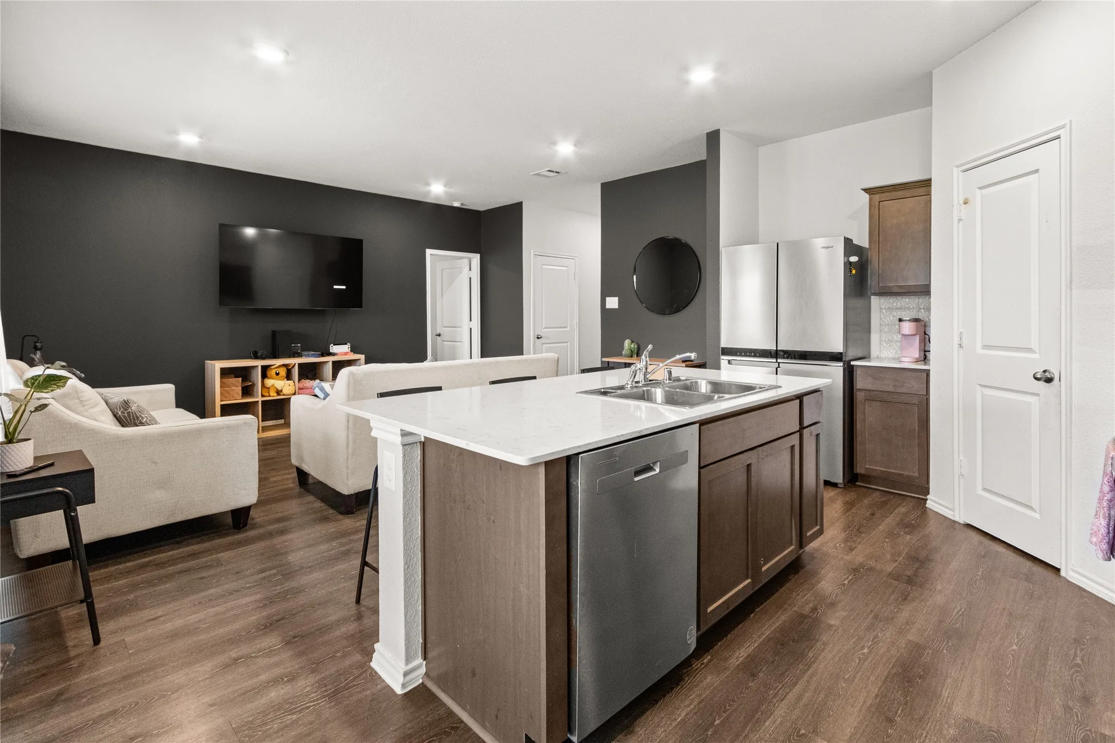 Single Family Residence For Sale in Dallas County , 15141 Ace Drive, Dallas, Texas 75253, 3 Bedroom, 2 Bathroom, 2 Garage spaces, 1,350 Sqft, built in 2022, Price $289,990, mls#21291302, Real Estate Agent in Dallas, Homes For Sale in Dallas county, Homes For Sale in Dallas, Realtor in Dallas Texas, Real Estate Brokerage Independent Realty Texas, Luminita Cordes Realtor