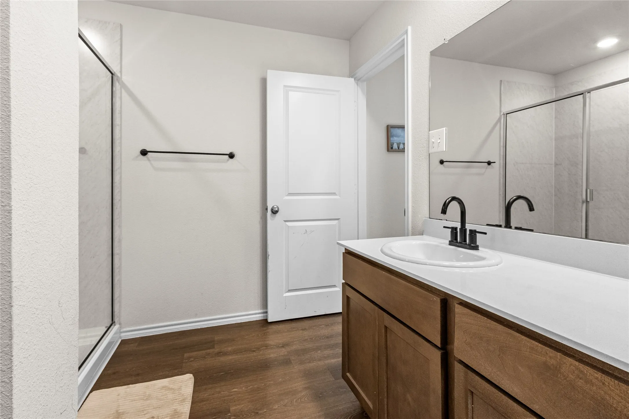 Single Family Residence For Sale in Dallas County , 15141 Ace Drive, Dallas, Texas 75253, 3 Bedroom, 2 Bathroom, 2 Garage spaces, 1,350 Sqft, built in 2022, Price $289,990, mls#21291302, Real Estate Agent in Dallas, Homes For Sale in Dallas county, Homes For Sale in Dallas, Realtor in Dallas Texas, Real Estate Brokerage Independent Realty Texas, Luminita Cordes Realtor