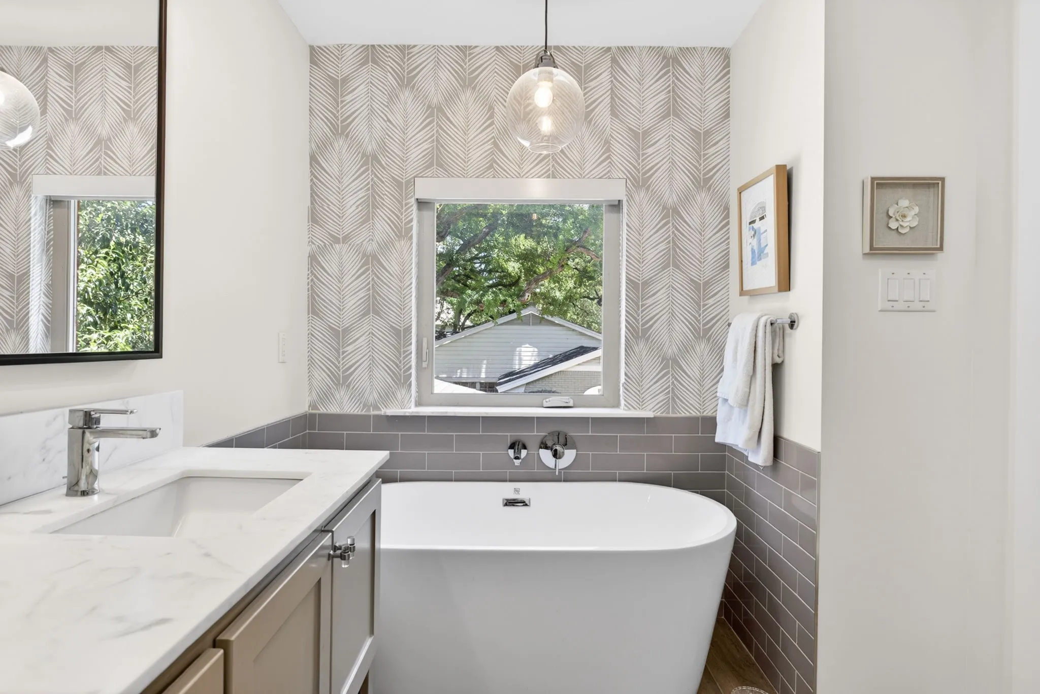 Single Family Residence For Sale in Tarrant County , 3712 Fox Hollow Street, Fort Worth, Texas 76109, 4 Bedroom, 3 Bathroom, 2 Garage spaces, 3,436 Sqft, built in 1956, mls#21290093, Real Estate Agent in Fort Worth, Homes For Sale in Tarrant county, Homes For Sale in Fort Worth, Realtor in Fort Worth Texas, Real Estate Brokerage Independent Realty Texas, Luminita Cordes Realtor