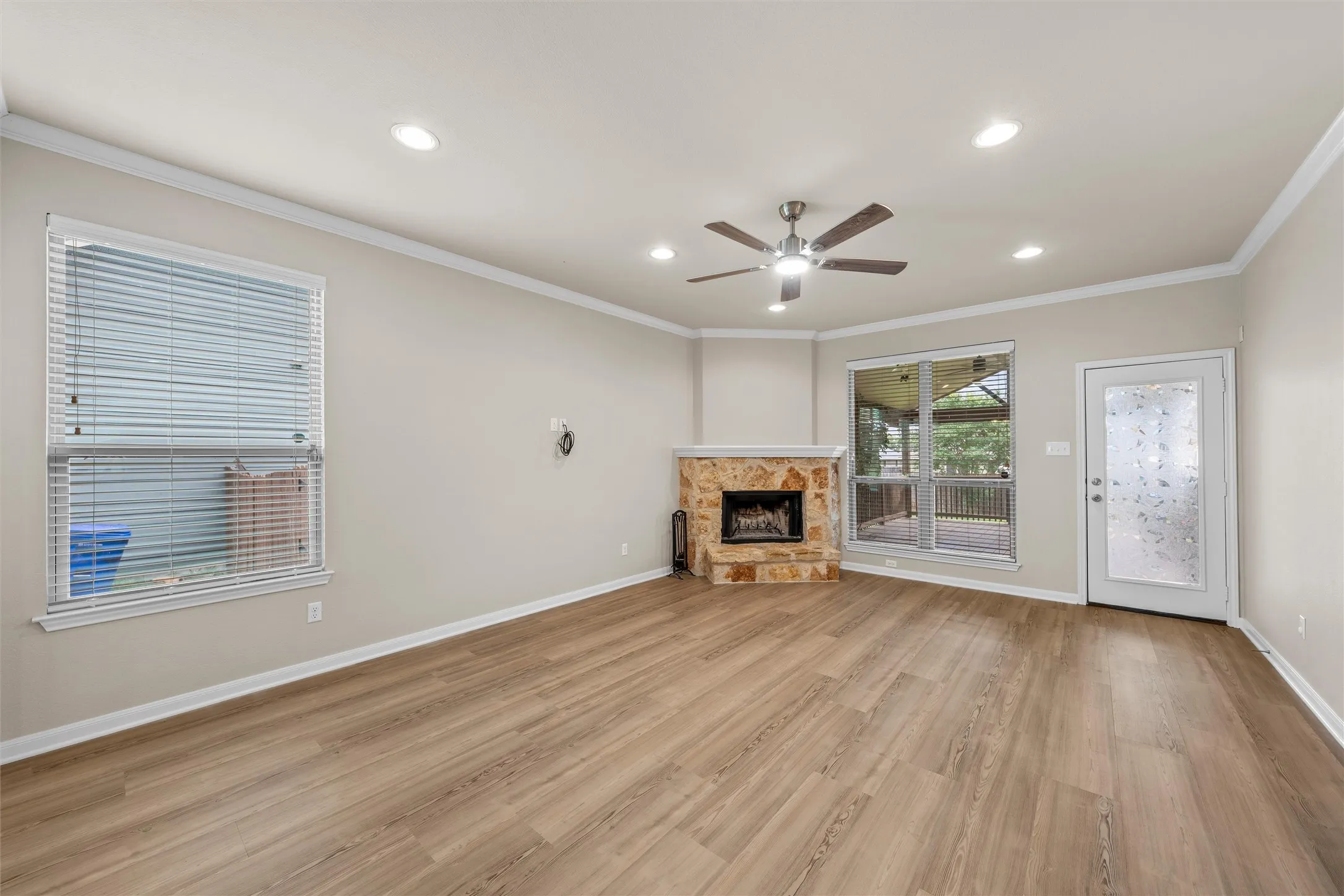 Single Family Residence For Sale in Mc Lennan County , 10860 Burnham Drive, Waco, Texas 76708, 4 Bedroom, 4 Bathroom, 2 Garage spaces, 2,783 Sqft, built in 2014, mls#21291349, Real Estate Agent in Waco, Homes For Sale in Mc Lennan county, Homes For Sale in Waco, Realtor in Waco Texas, Real Estate Brokerage Independent Realty Texas, Luminita Cordes Realtor