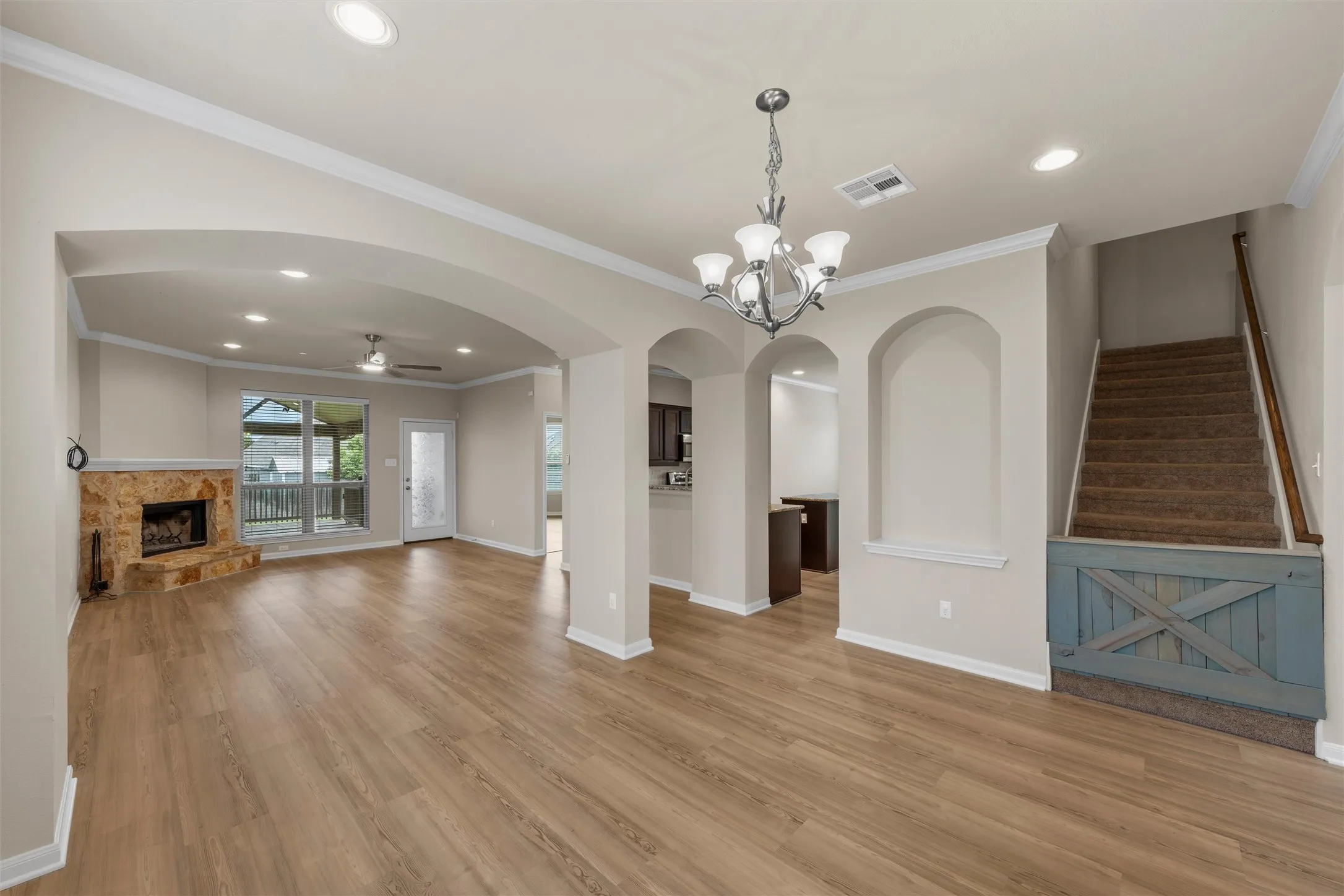 Single Family Residence For Sale in Mc Lennan County , 10860 Burnham Drive, Waco, Texas 76708, 4 Bedroom, 4 Bathroom, 2 Garage spaces, 2,783 Sqft, built in 2014, mls#21291349, Real Estate Agent in Waco, Homes For Sale in Mc Lennan county, Homes For Sale in Waco, Realtor in Waco Texas, Real Estate Brokerage Independent Realty Texas, Luminita Cordes Realtor