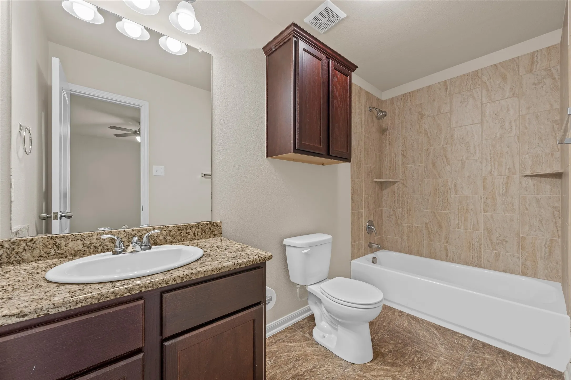 Single Family Residence For Sale in Mc Lennan County , 10860 Burnham Drive, Waco, Texas 76708, 4 Bedroom, 4 Bathroom, 2 Garage spaces, 2,783 Sqft, built in 2014, mls#21291349, Real Estate Agent in Waco, Homes For Sale in Mc Lennan county, Homes For Sale in Waco, Realtor in Waco Texas, Real Estate Brokerage Independent Realty Texas, Luminita Cordes Realtor
