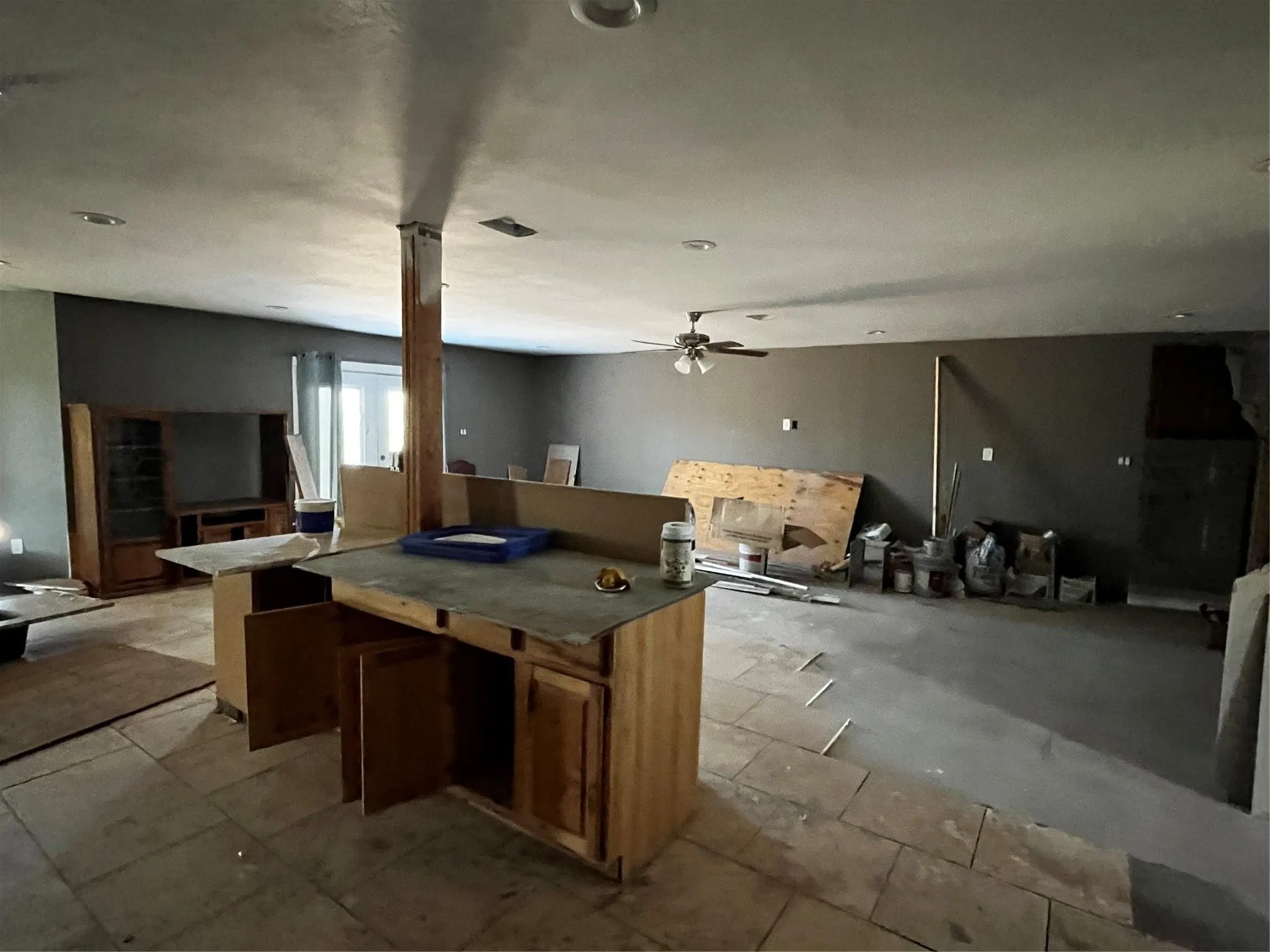 Single Family Residence For Sale in Hood County , 3605 Blueberry Trail, Granbury, Texas 76048, 5 Bedroom, 5 Bathroom, Garage spaces, 4,336 Sqft, built in 2017, Price $349,000, mls#21291374, Real Estate Agent in Granbury, Homes For Sale in Hood county, Homes For Sale in Granbury, Realtor in Granbury Texas, Real Estate Brokerage Independent Realty Texas, Luminita Cordes Realtor