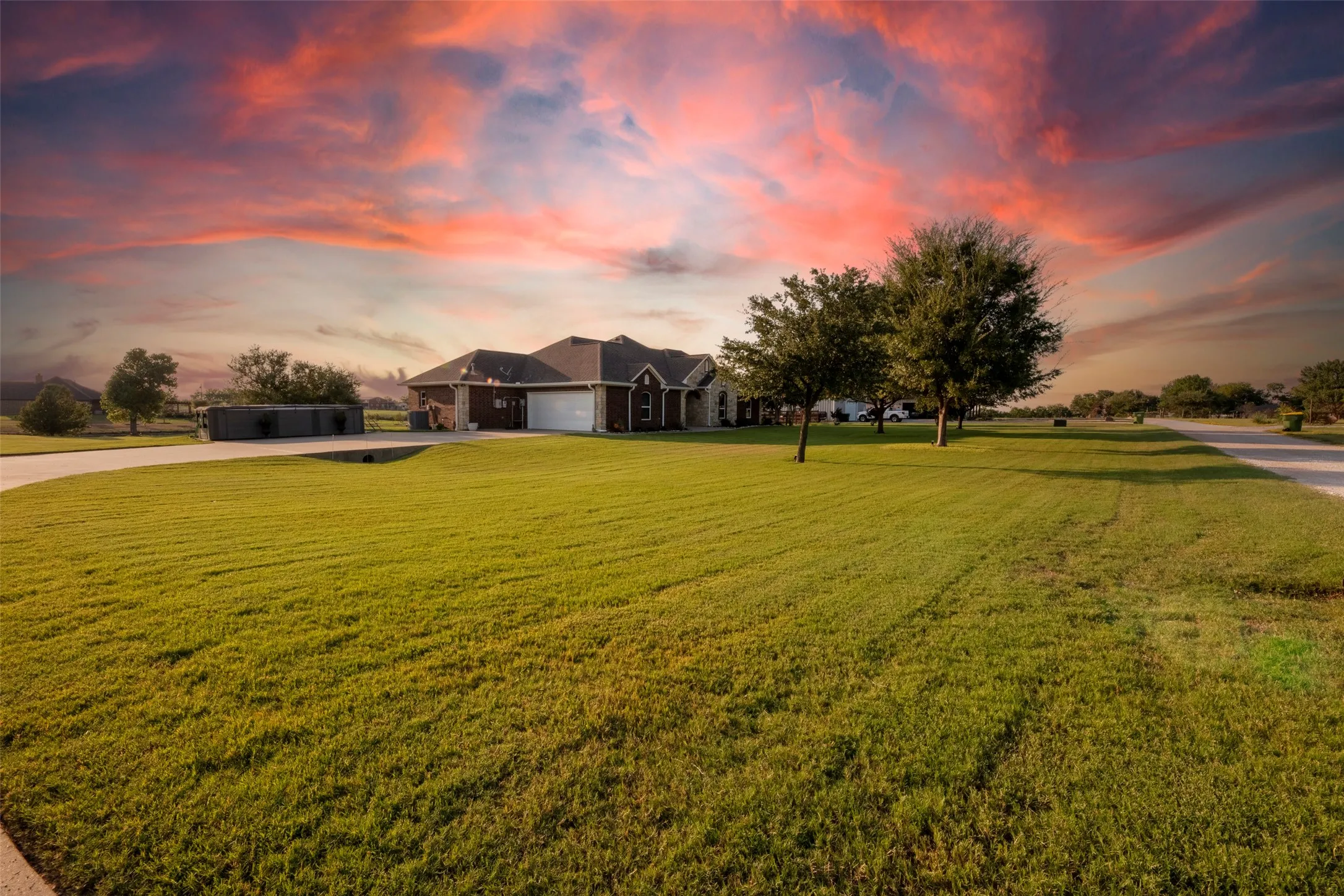 Single Family Residence For Sale in Denton County , 11225 Mesquite Hill Road, Sanger, Texas 76266, 4 Bedroom, 4 Bathroom, 2 Garage spaces, 2,427 Sqft, built in 2007, mls#21288435, Real Estate Agent in Sanger, Homes For Sale in Denton county, Homes For Sale in Sanger, Realtor in Sanger Texas, Real Estate Brokerage Independent Realty Texas, Luminita Cordes Realtor