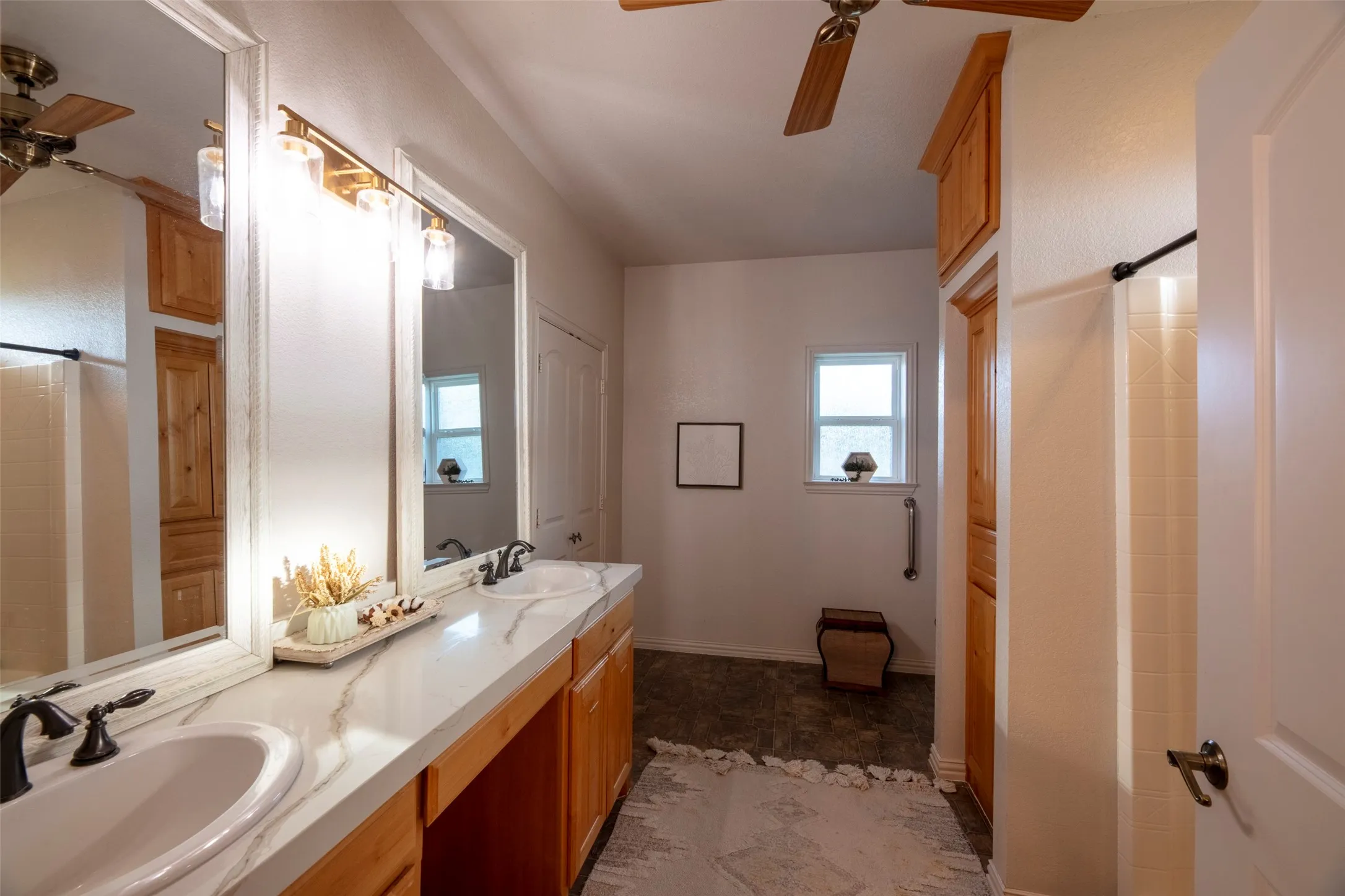 Single Family Residence For Sale in Denton County , 11225 Mesquite Hill Road, Sanger, Texas 76266, 4 Bedroom, 4 Bathroom, 2 Garage spaces, 2,427 Sqft, built in 2007, mls#21288435, Real Estate Agent in Sanger, Homes For Sale in Denton county, Homes For Sale in Sanger, Realtor in Sanger Texas, Real Estate Brokerage Independent Realty Texas, Luminita Cordes Realtor