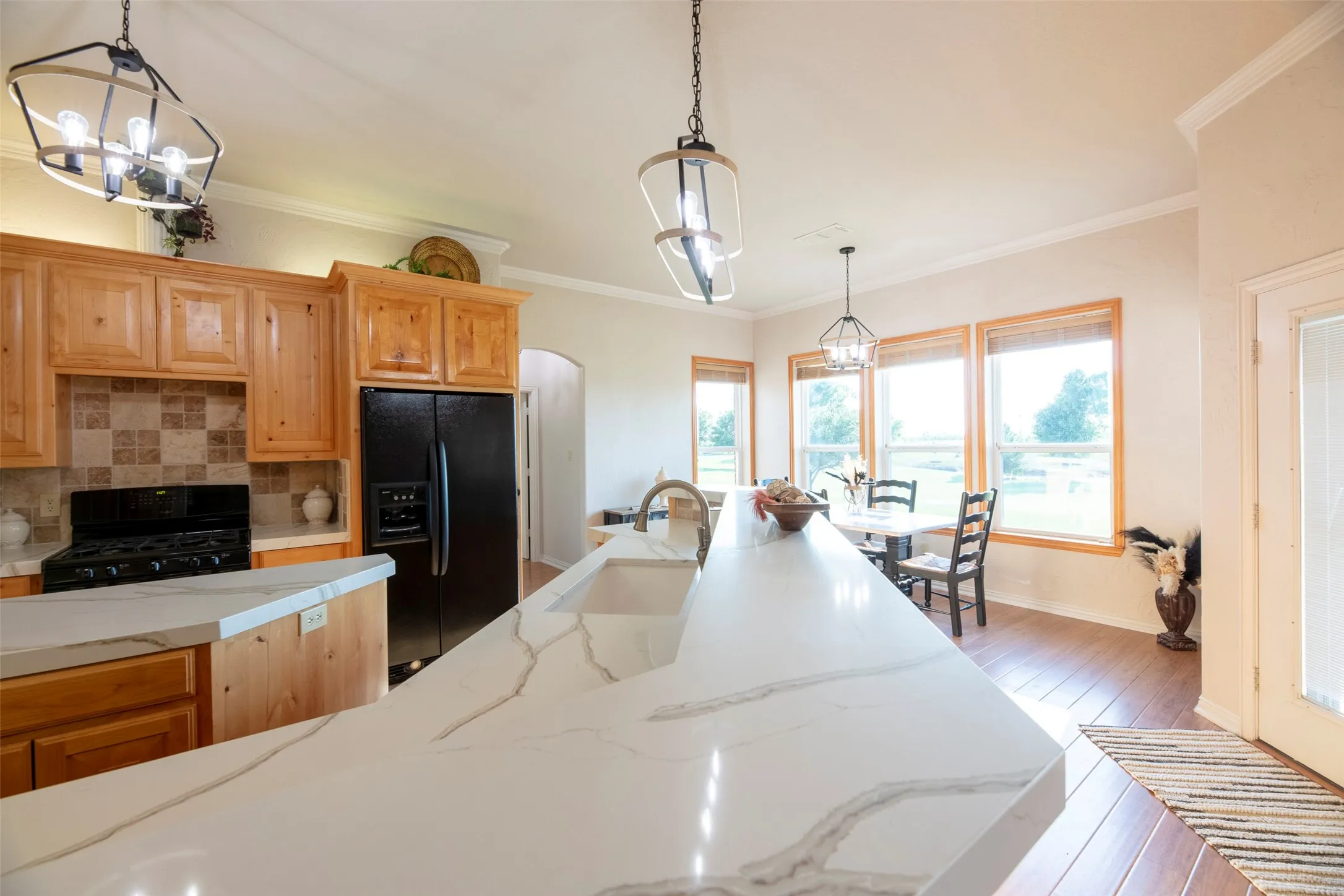 Single Family Residence For Sale in Denton County , 11225 Mesquite Hill Road, Sanger, Texas 76266, 4 Bedroom, 4 Bathroom, 2 Garage spaces, 2,427 Sqft, built in 2007, mls#21288435, Real Estate Agent in Sanger, Homes For Sale in Denton county, Homes For Sale in Sanger, Realtor in Sanger Texas, Real Estate Brokerage Independent Realty Texas, Luminita Cordes Realtor