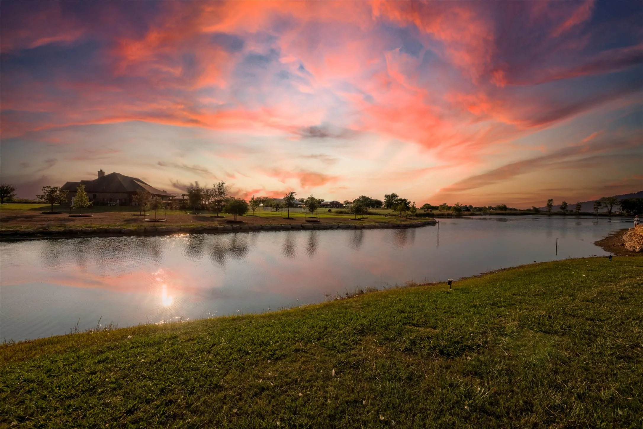 Single Family Residence For Sale in Denton County , 11225 Mesquite Hill Road, Sanger, Texas 76266, 4 Bedroom, 4 Bathroom, 2 Garage spaces, 2,427 Sqft, built in 2007, mls#21288435, Real Estate Agent in Sanger, Homes For Sale in Denton county, Homes For Sale in Sanger, Realtor in Sanger Texas, Real Estate Brokerage Independent Realty Texas, Luminita Cordes Realtor