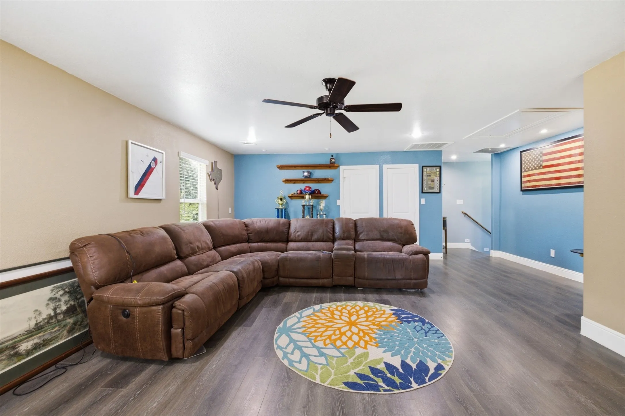 Single Family Residence For Sale in Henderson County , 222 Wedgewood Drive, Mabank, Texas 75156, 3 Bedroom, 3 Bathroom, Garage spaces, 2,880 Sqft, built in 2024, mls#21291012, Real Estate Agent in Mabank, Homes For Sale in Henderson county, Homes For Sale in Mabank, Realtor in Mabank Texas, Real Estate Brokerage Independent Realty Texas, Luminita Cordes Realtor